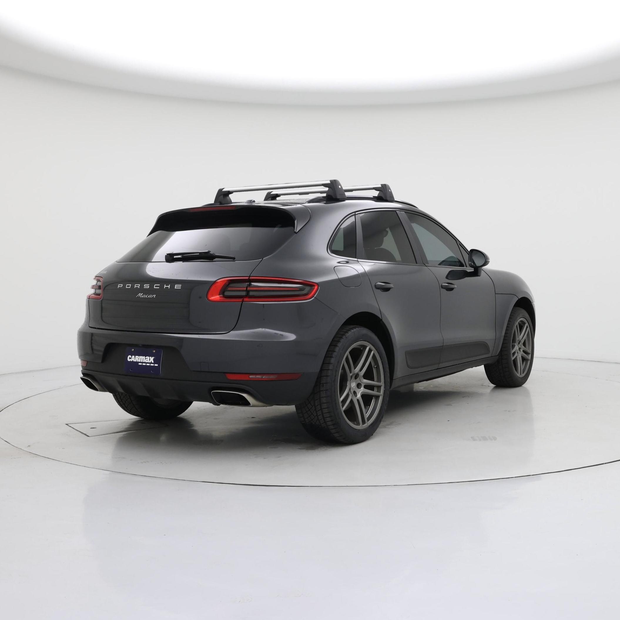 Thumbnail: 2017 Porsche Macan - 8