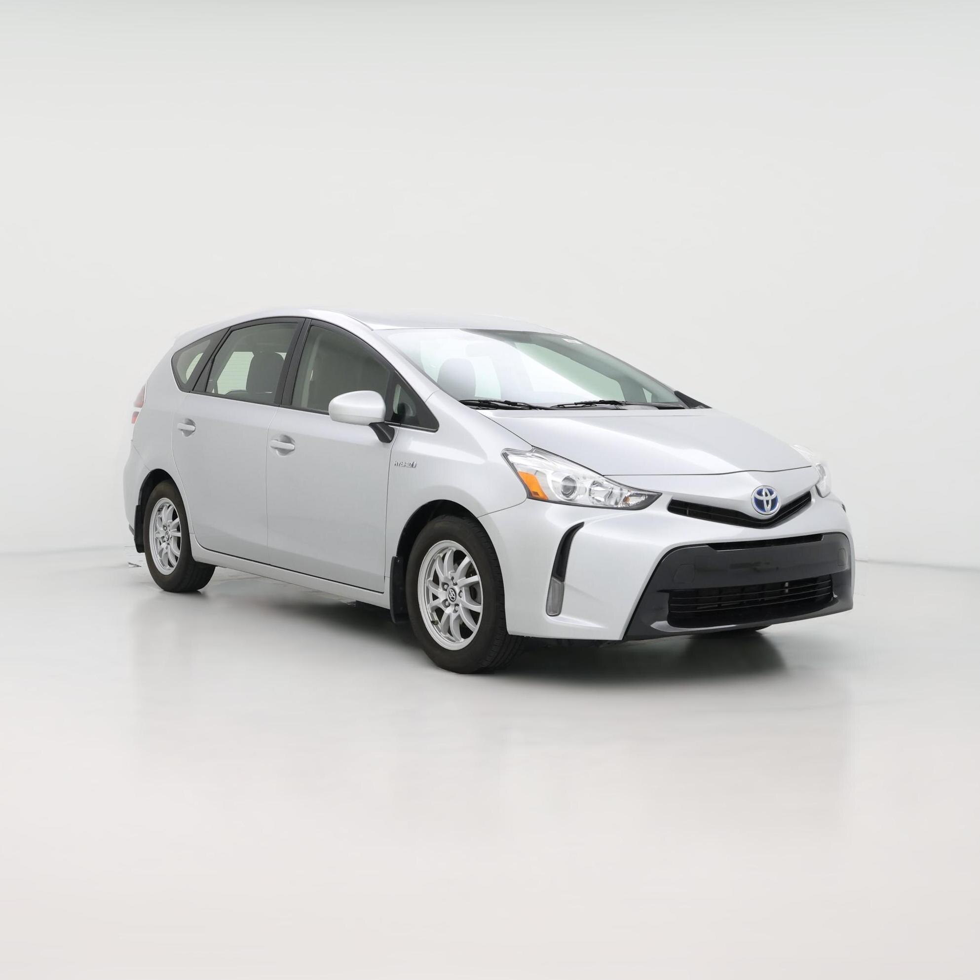 Thumbnail: 2017 Toyota Prius v - 1