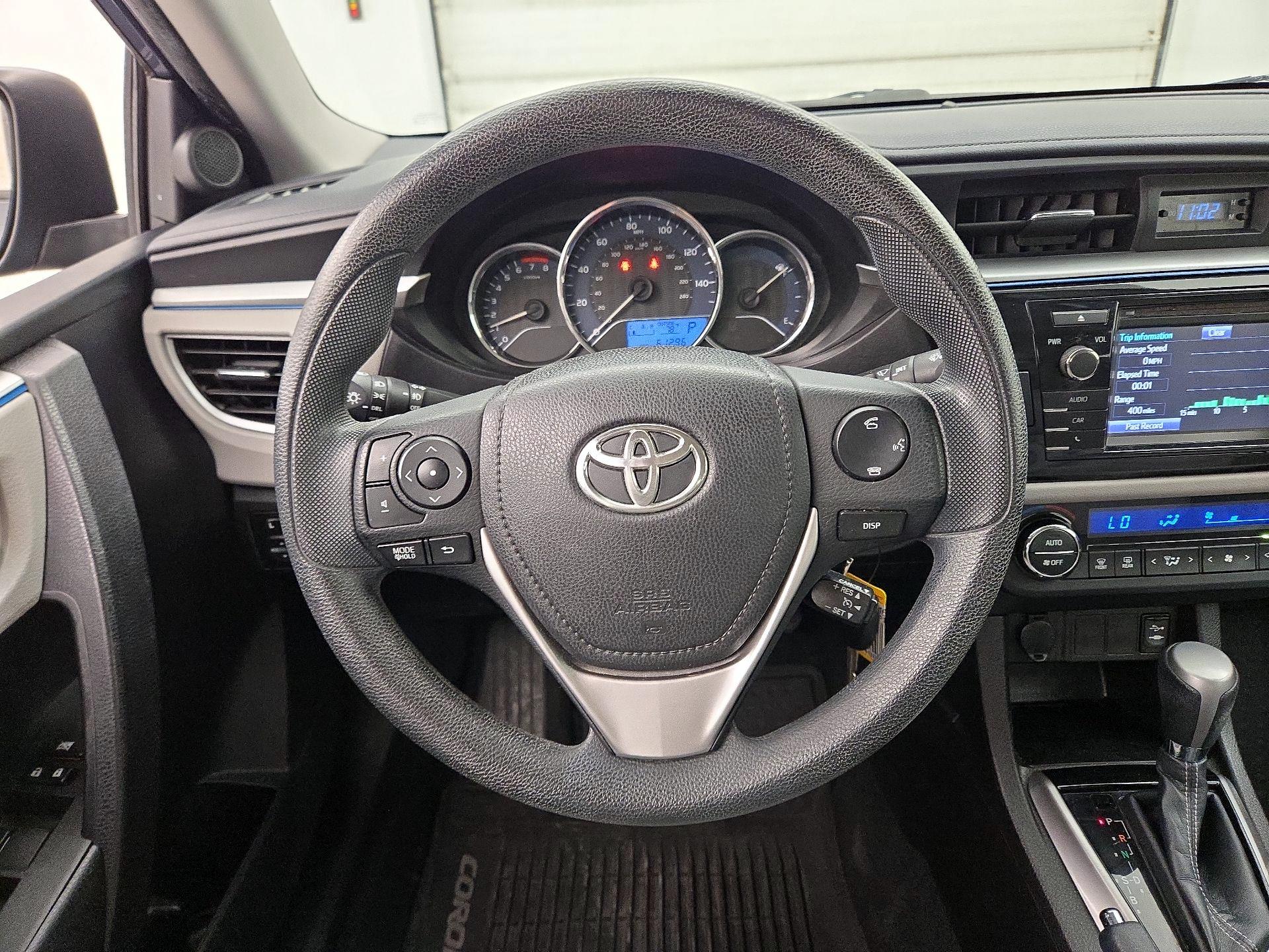 Thumbnail: 2014 Toyota Corolla - 10