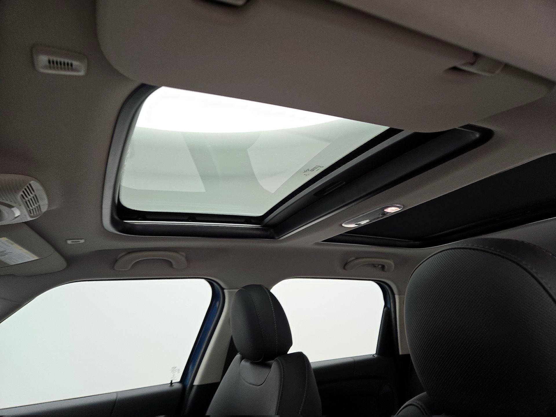 Thumbnail: 2020 MINI Cooper Countryman - 19