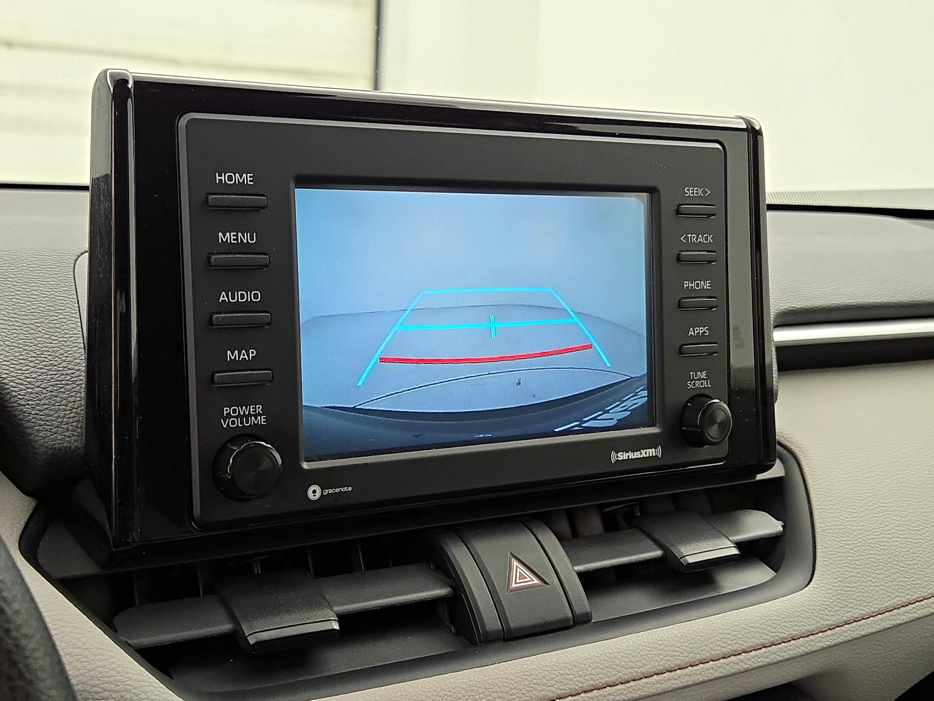 Thumbnail: 2020 Toyota RAV4 - 14