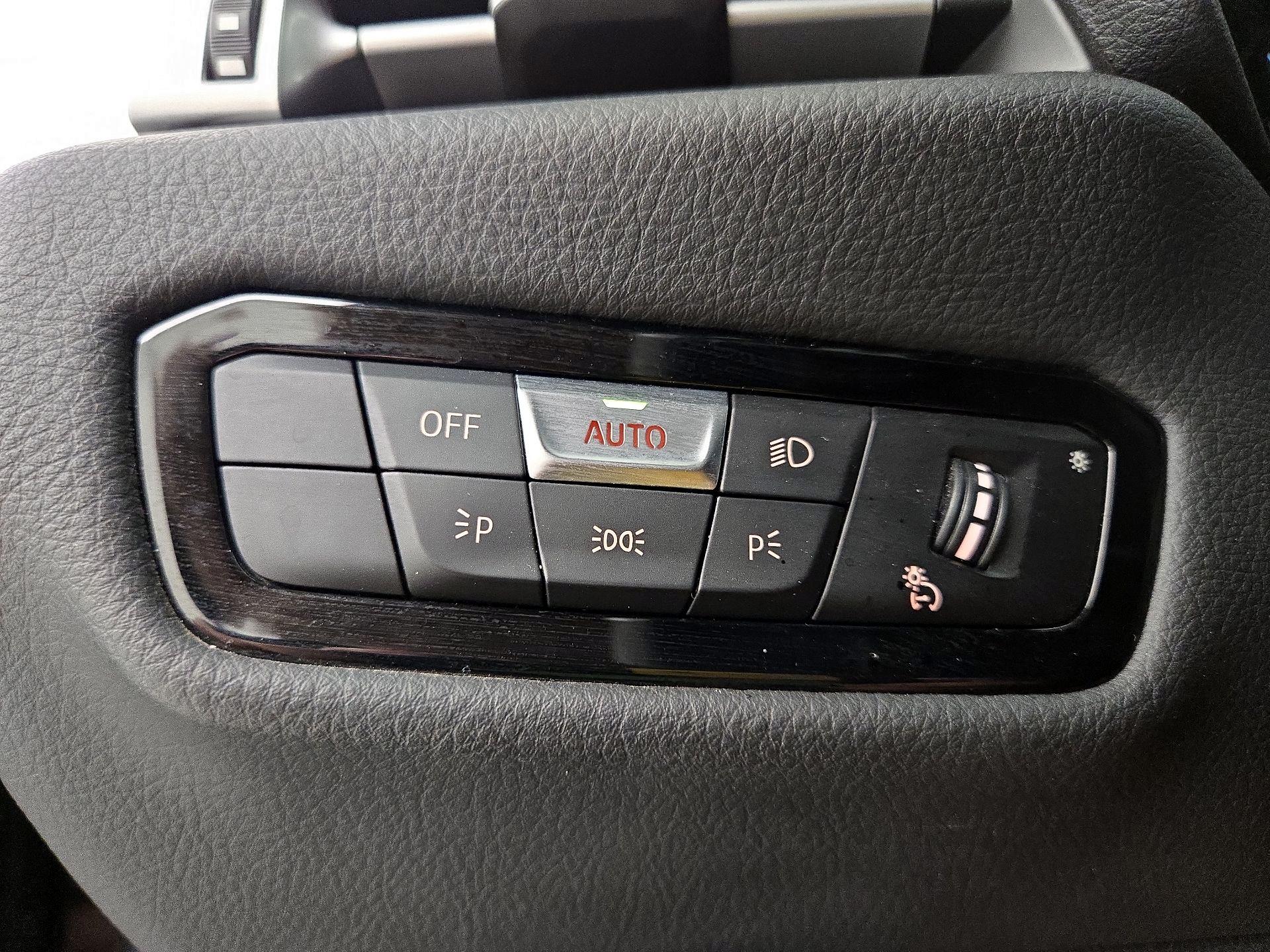 Thumbnail: 2023 Toyota Supra - 13