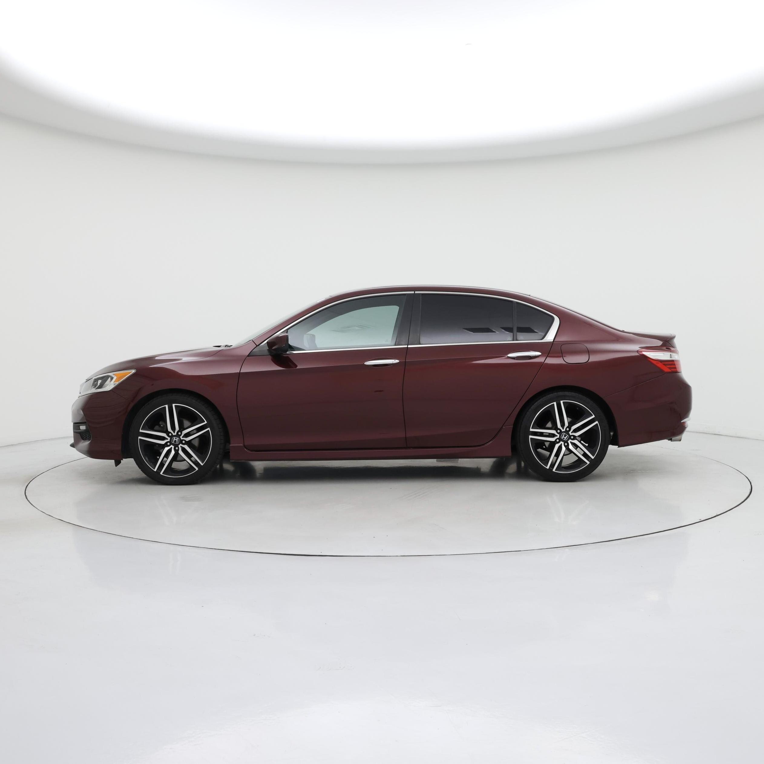 Thumbnail: 2017 Honda Accord - 3