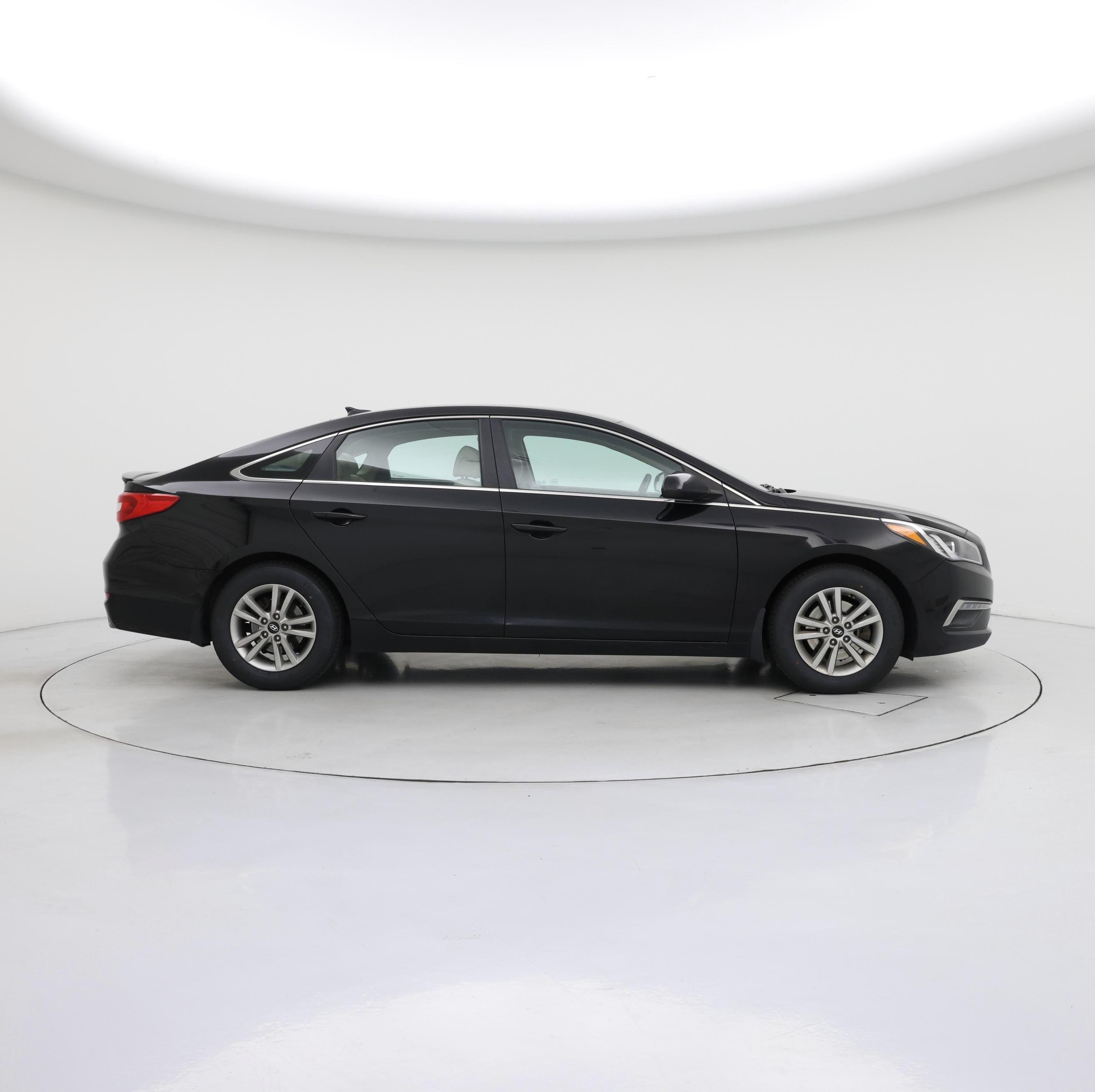 Thumbnail: 2015 Hyundai Sonata - 7