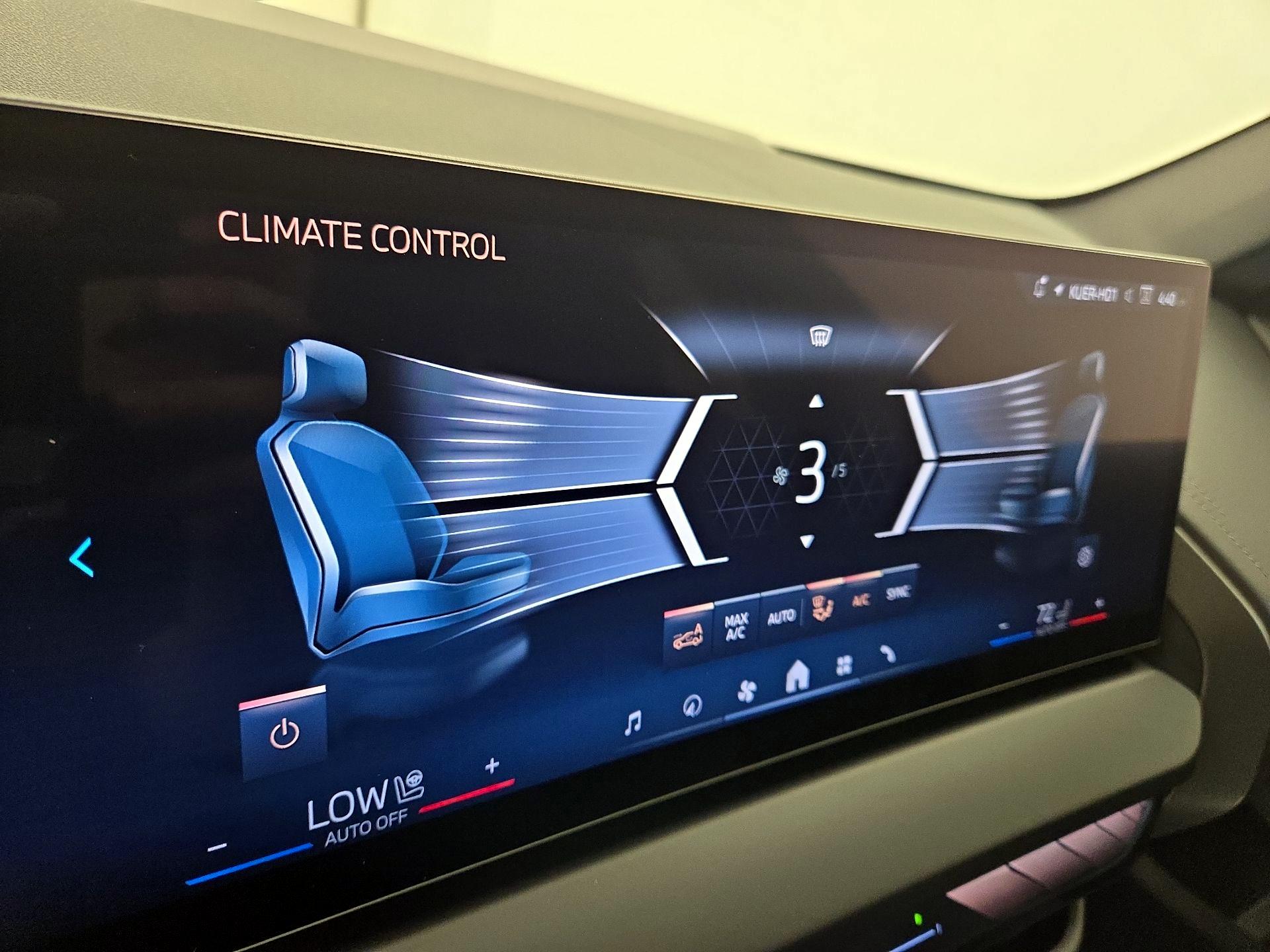 Thumbnail: 2026 BMW X3 - 15