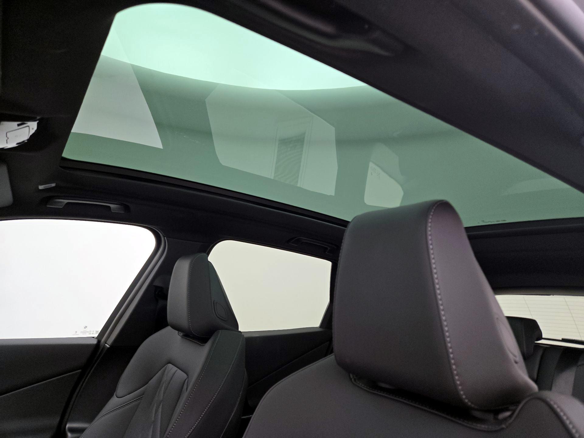 Thumbnail: 2026 BMW X3 - 18