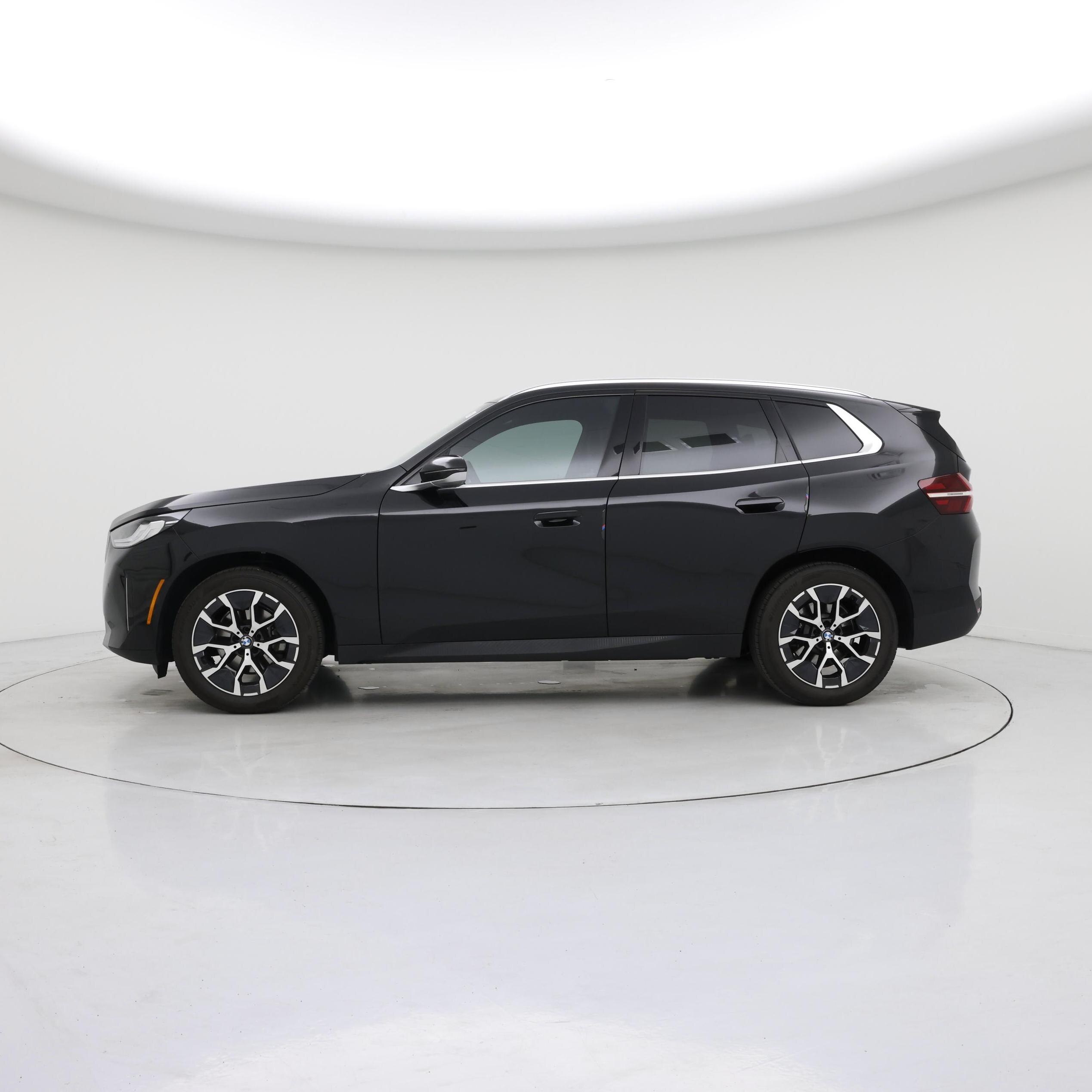 Thumbnail: 2026 BMW X3 - 3