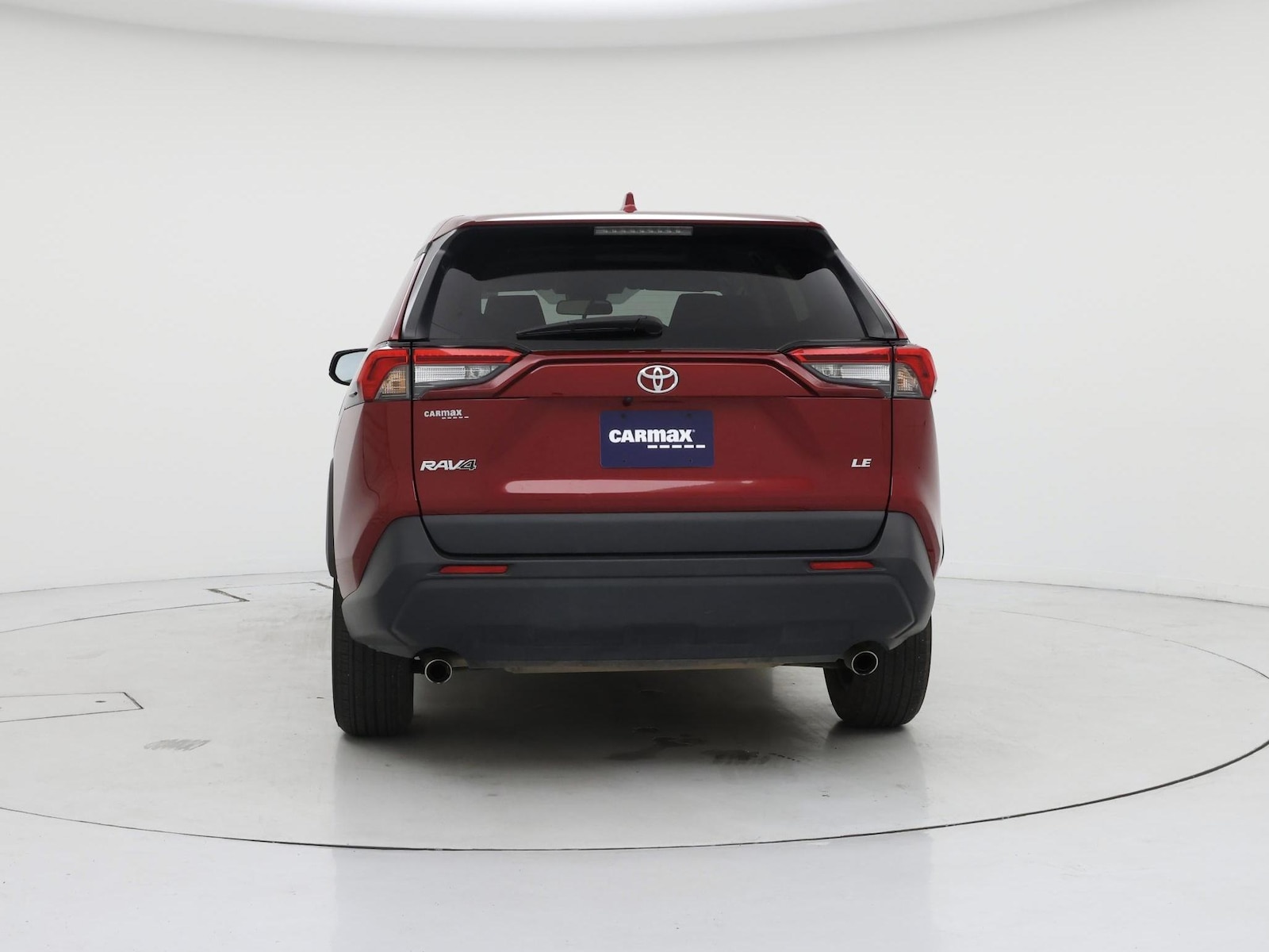 2024 Toyota RAV4 LE - Photo 7