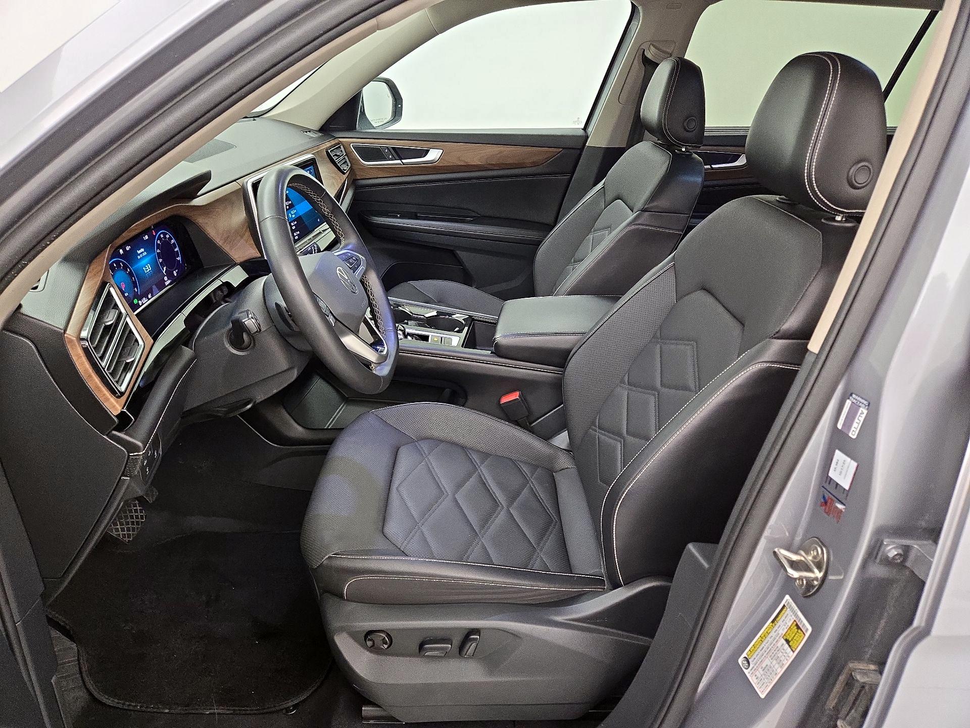 Thumbnail: 2024 Volkswagen Atlas - 11