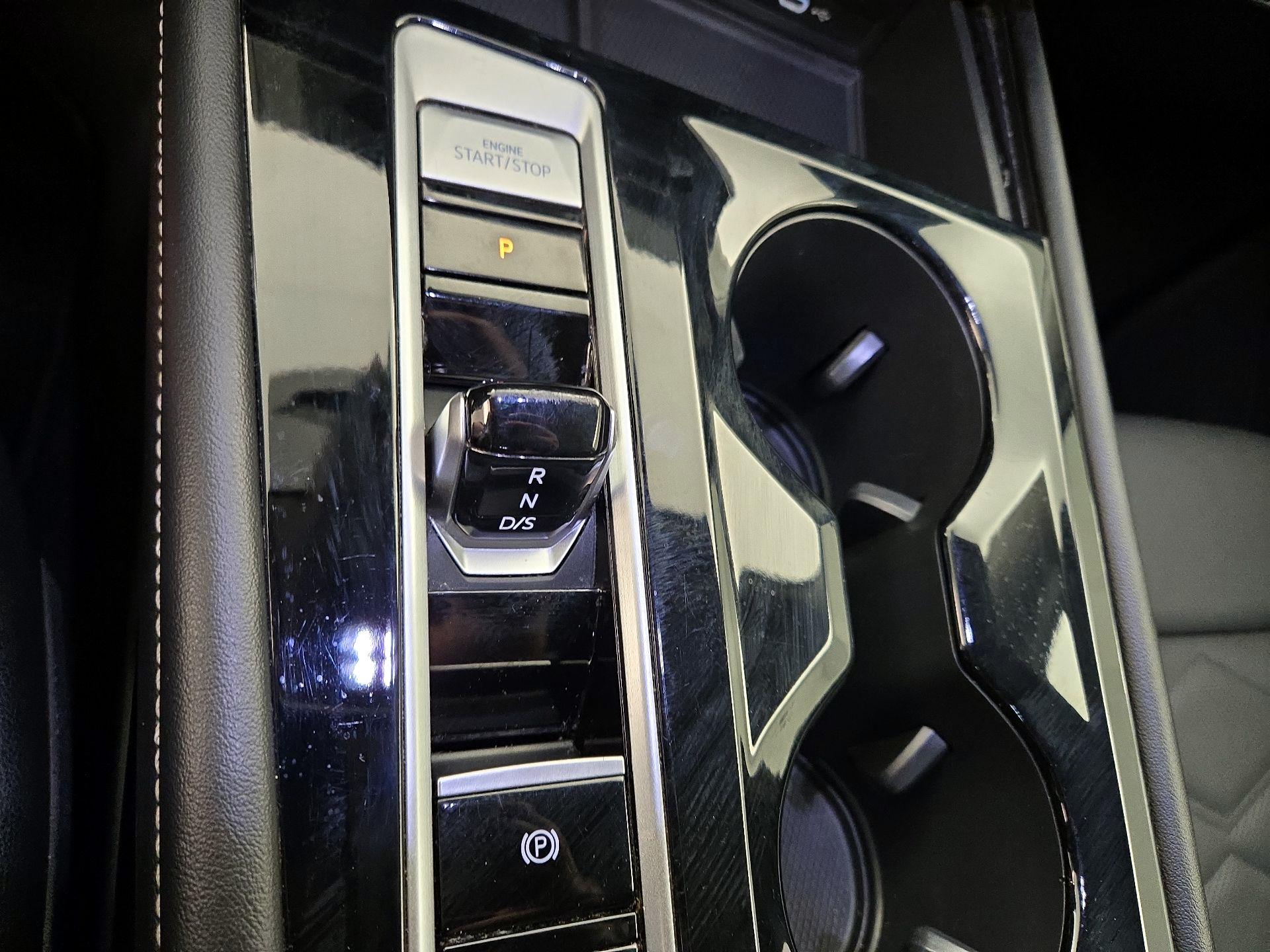 Thumbnail: 2024 Volkswagen Atlas - 17