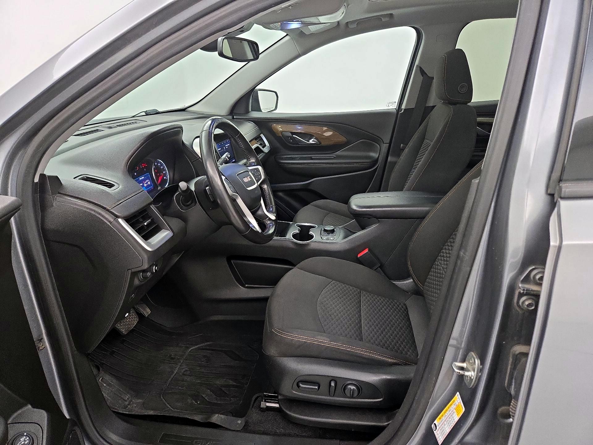 Thumbnail: 2020 GMC Terrain - 11