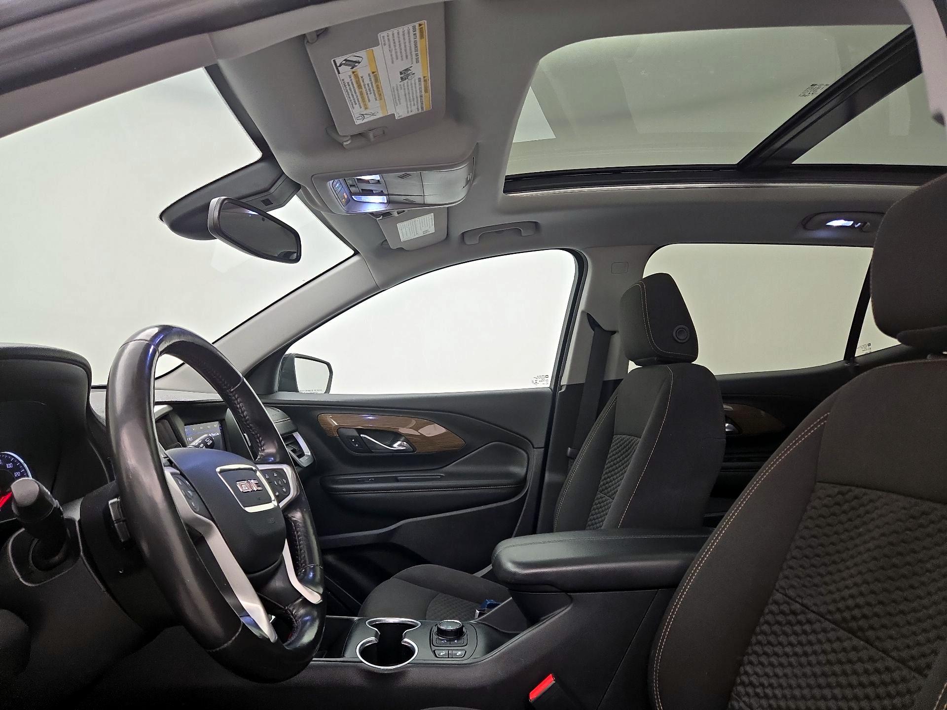 Thumbnail: 2020 GMC Terrain - 19