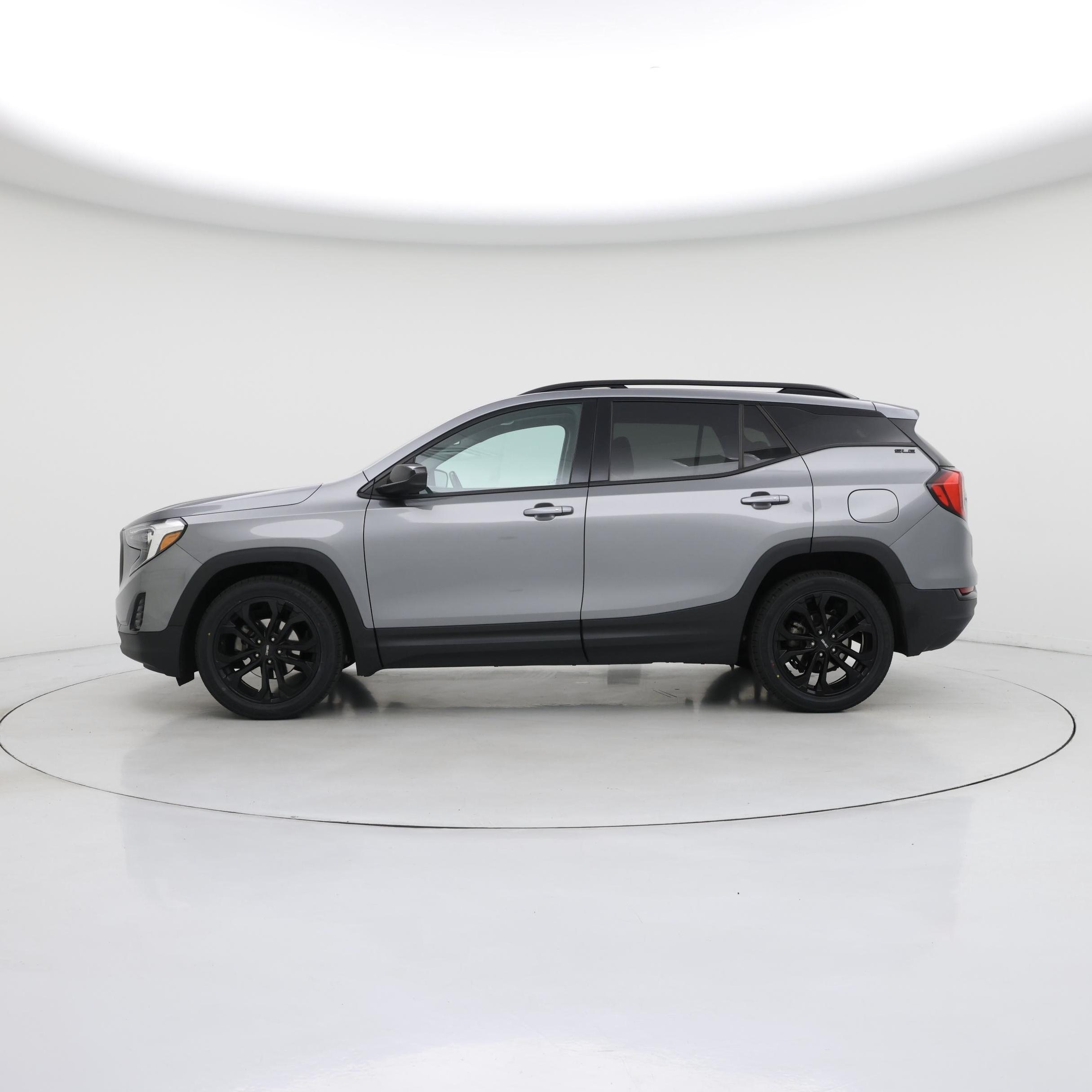 Thumbnail: 2020 GMC Terrain - 3