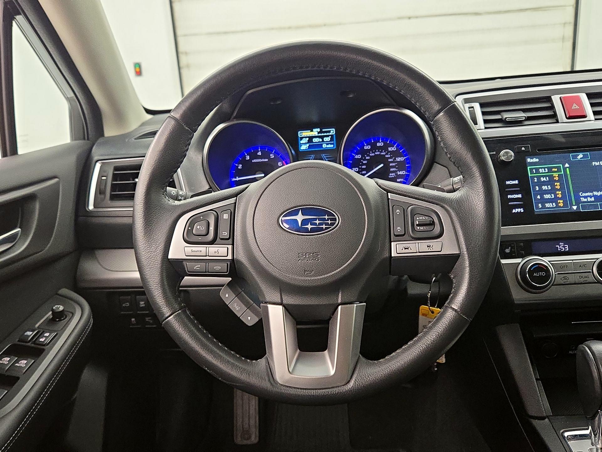 Thumbnail: 2016 Subaru Outback - 10
