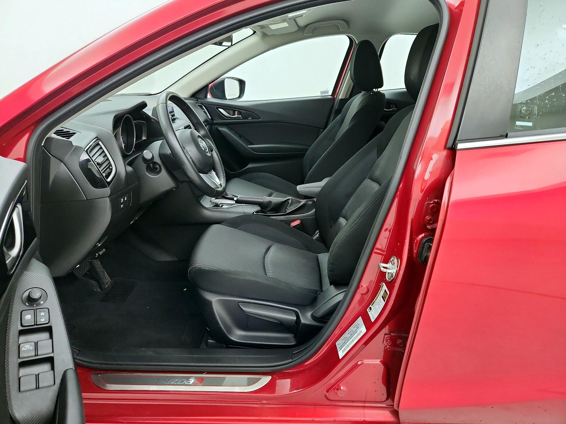 Thumbnail: 2014 Mazda Mazda3 - 11