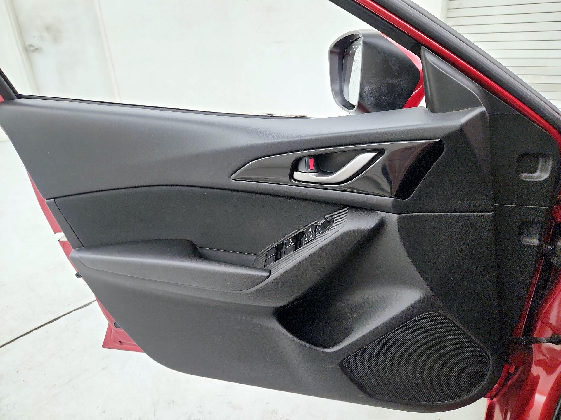 Thumbnail: 2014 Mazda Mazda3 - 12