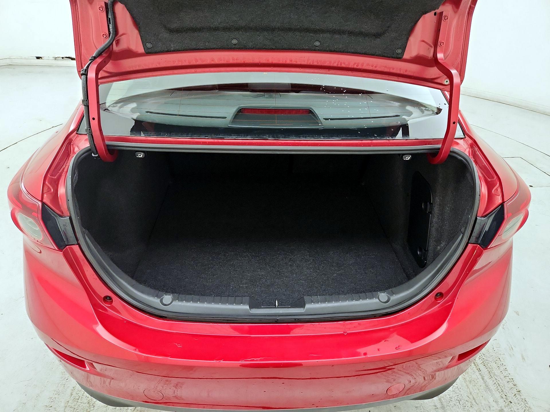 Thumbnail: 2014 Mazda Mazda3 - 19