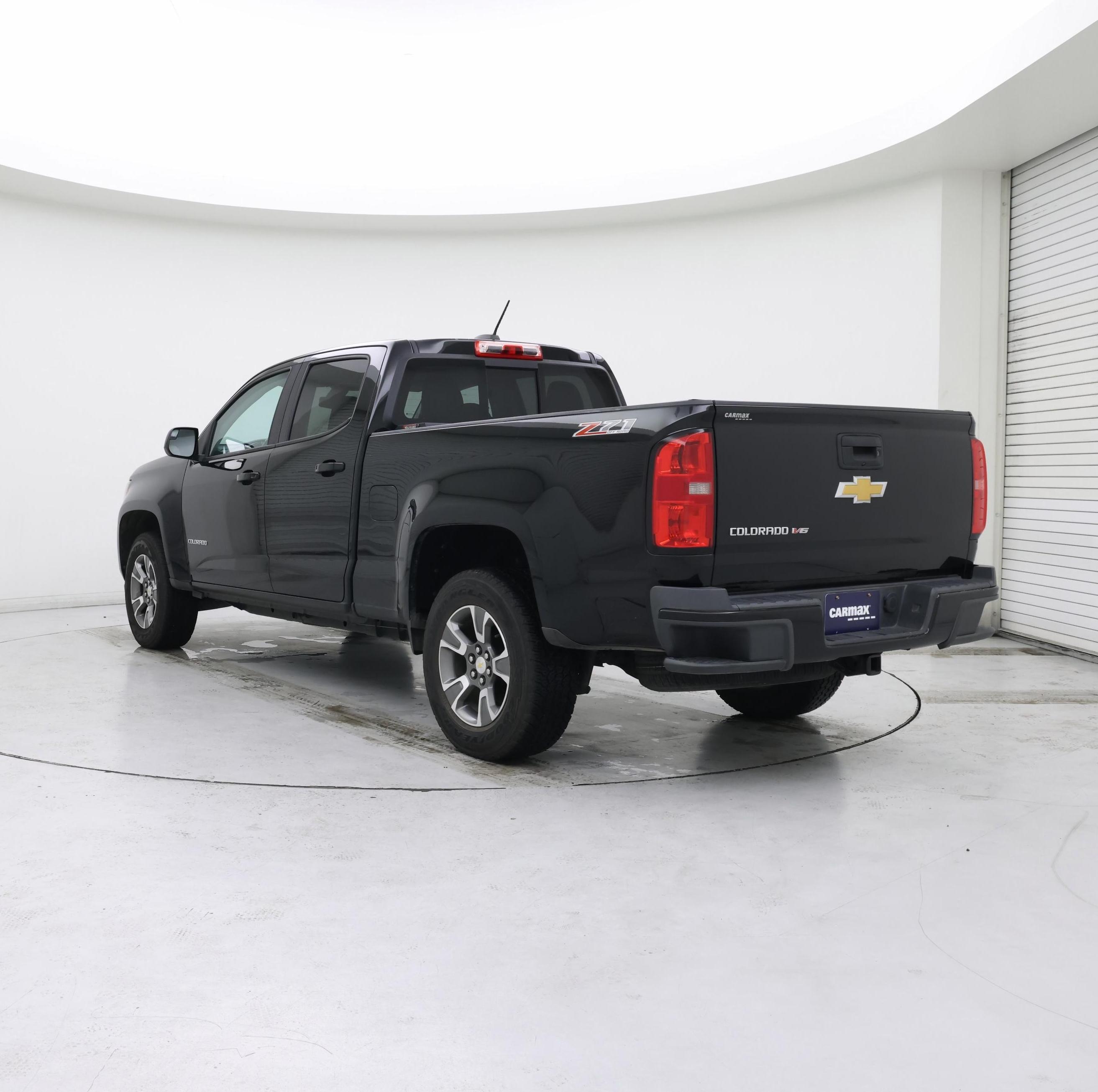 Thumbnail: 2017 Chevrolet Colorado - 2