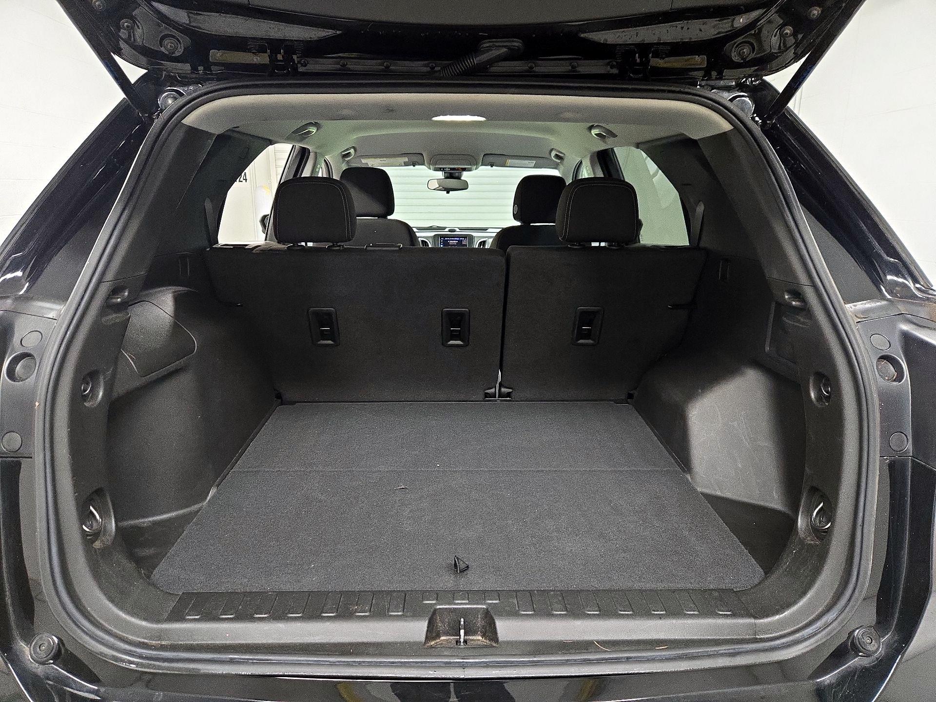 Thumbnail: 2022 Chevrolet Equinox - 20