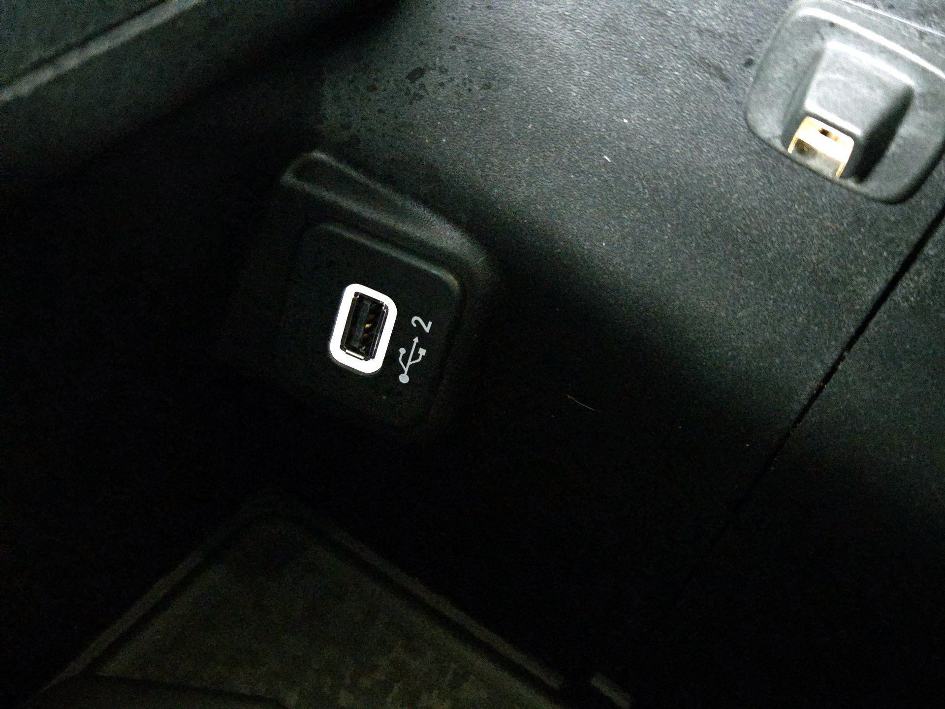 Thumbnail: 2021 Jeep Gladiator - 19