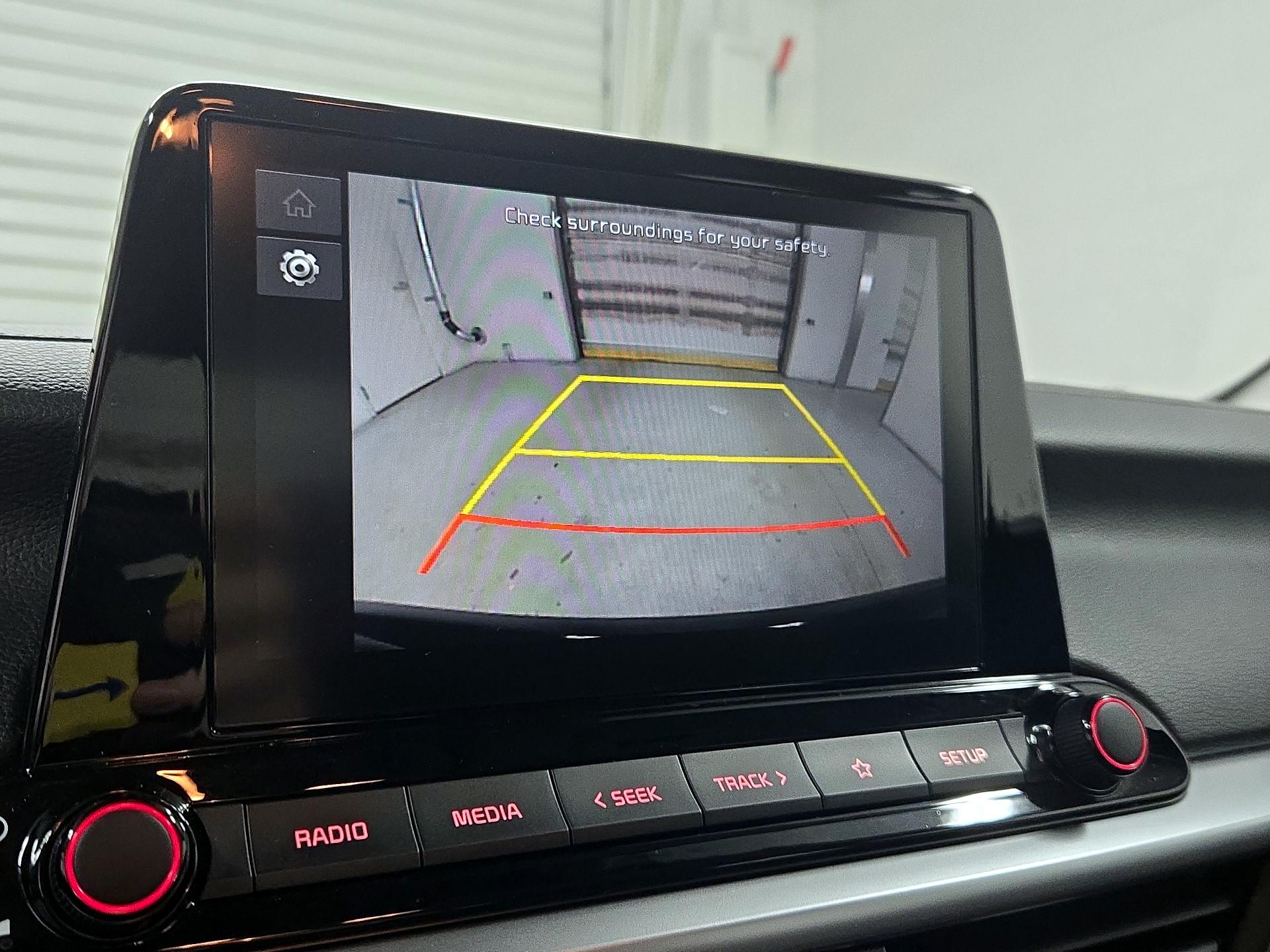 Thumbnail: 2022 Kia Forte - 14