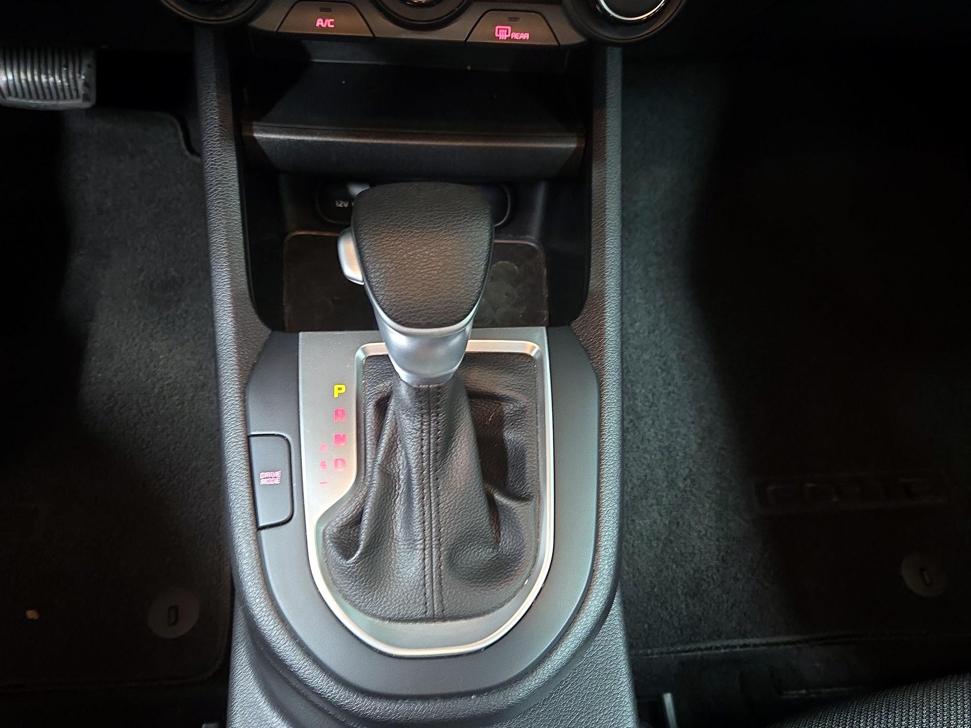 Thumbnail: 2022 Kia Forte - 17