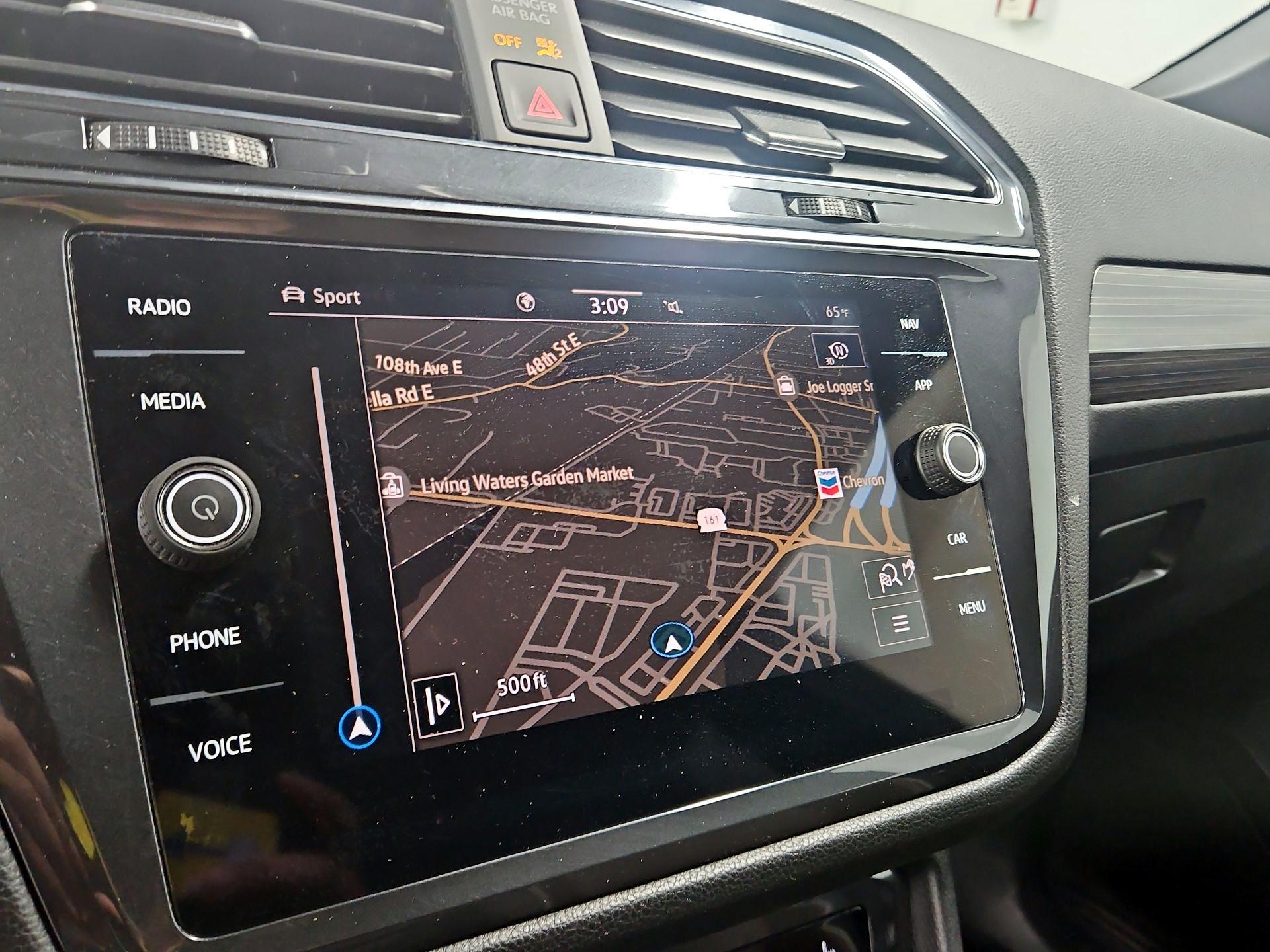 Thumbnail: 2022 Volkswagen Tiguan - 14