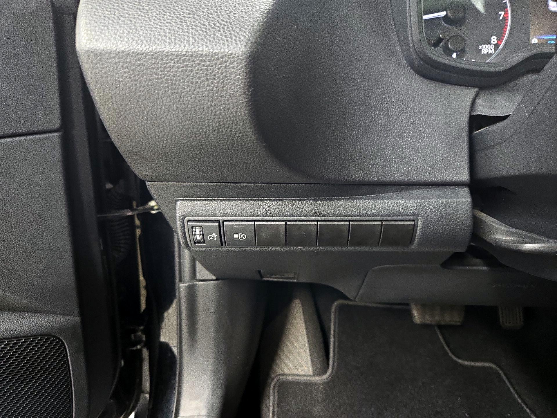 Thumbnail: 2024 Toyota Corolla - 13