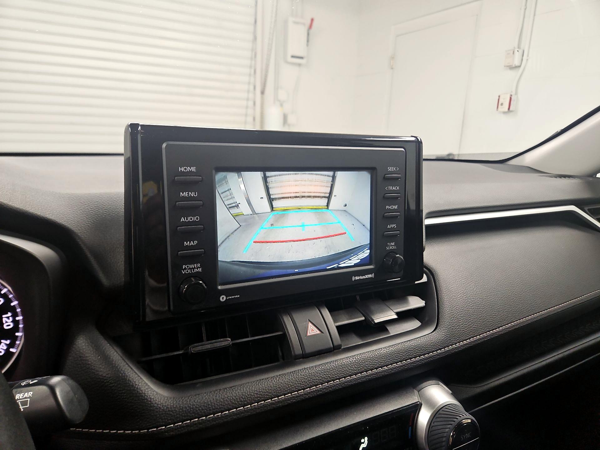 Thumbnail: 2022 Toyota RAV4 - 14