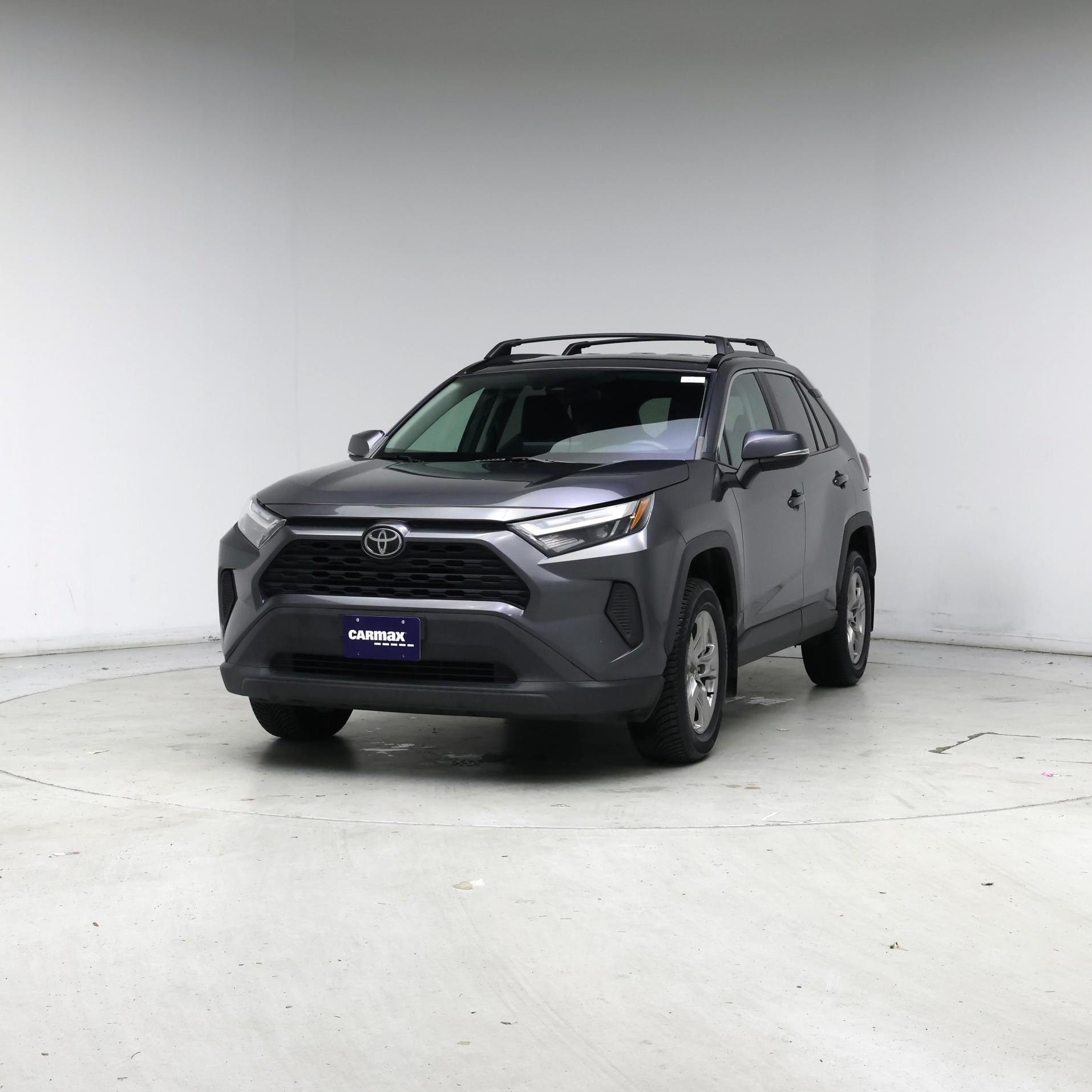 Thumbnail: 2022 Toyota RAV4 - 4