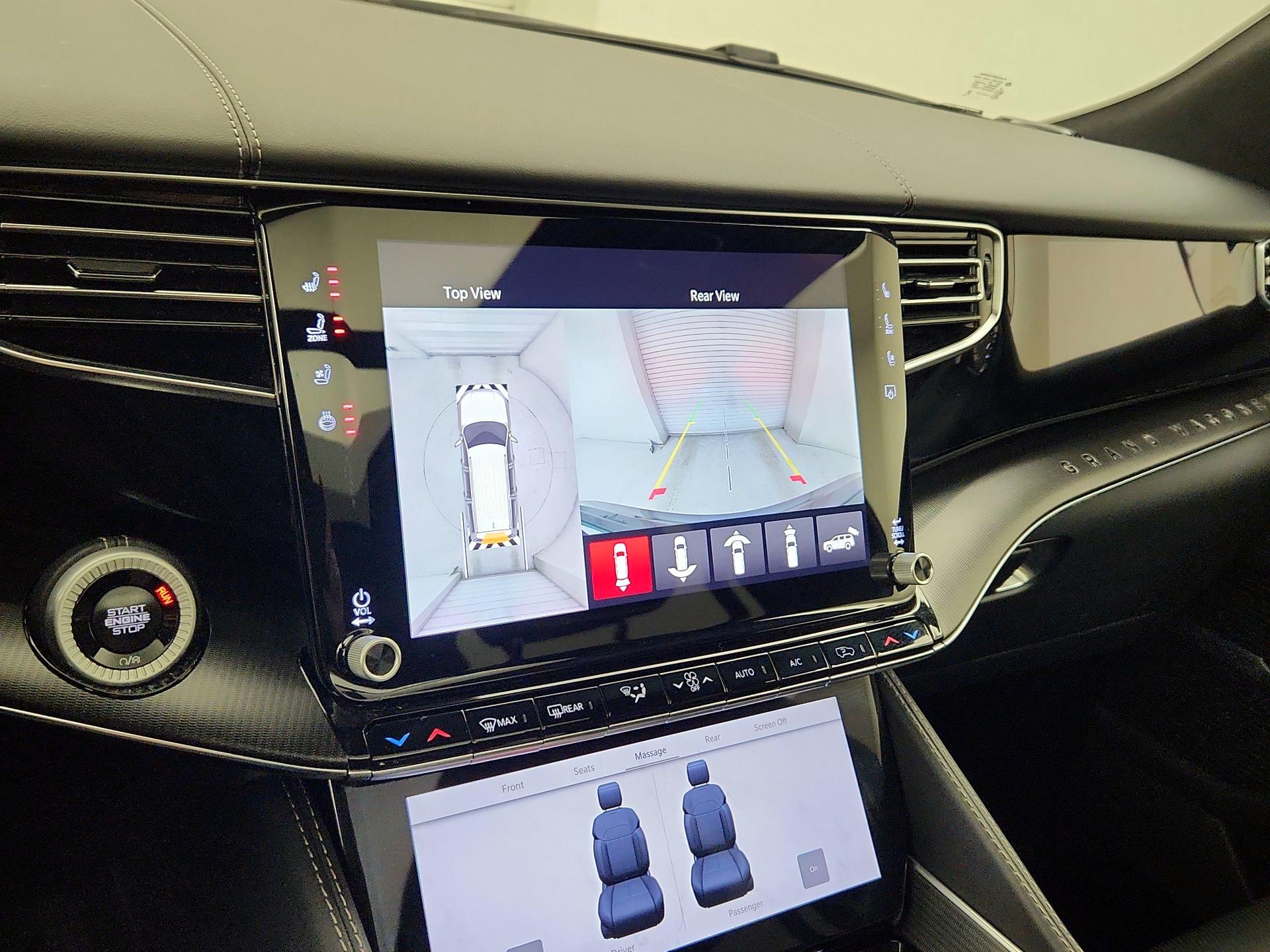 Thumbnail: 2024 Jeep Grand Wagoneer L - 15