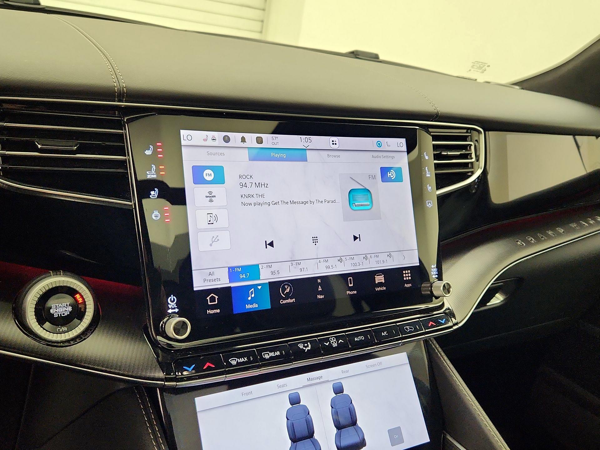 Thumbnail: 2024 Jeep Grand Wagoneer L - 16