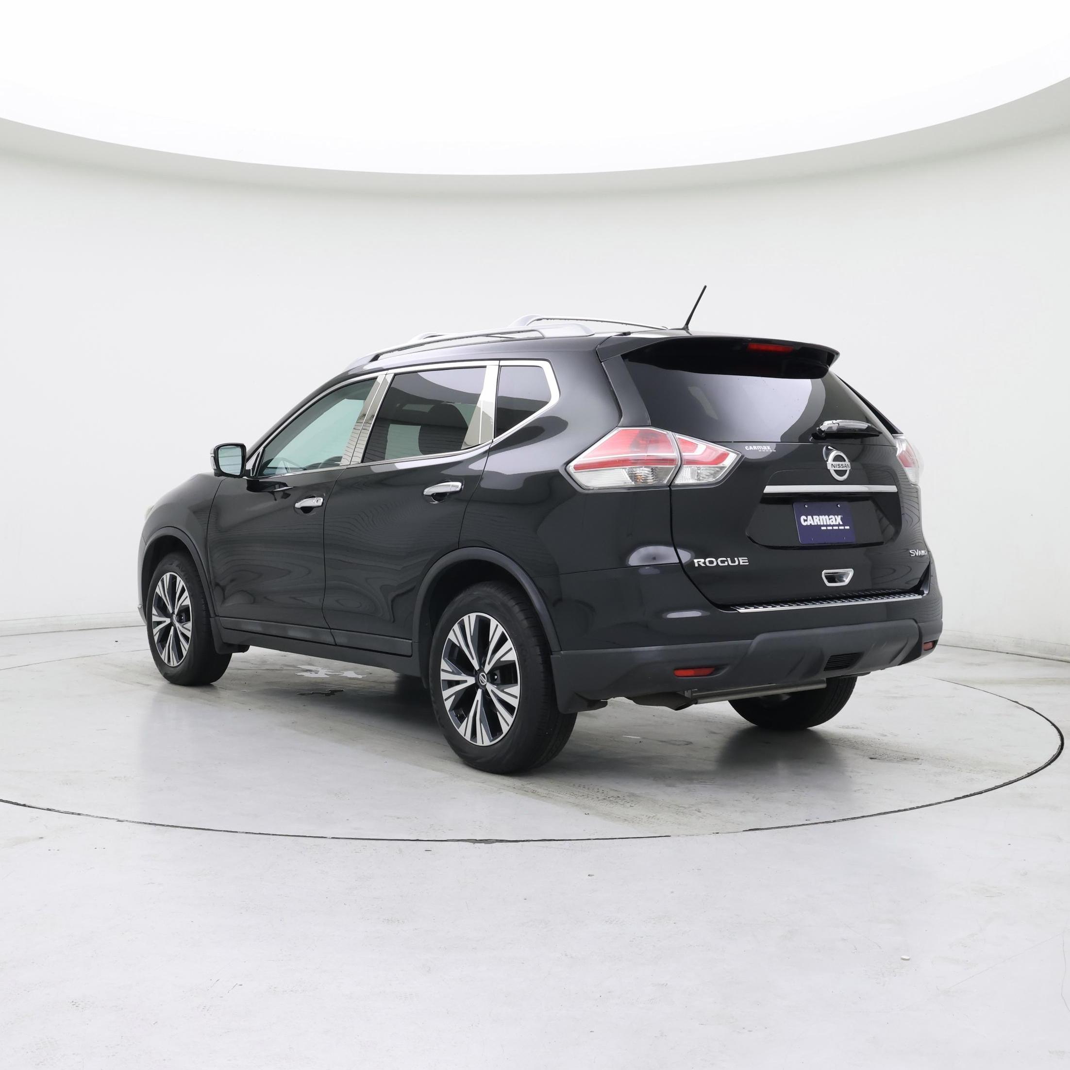 Thumbnail: 2015 Nissan Rogue - 2