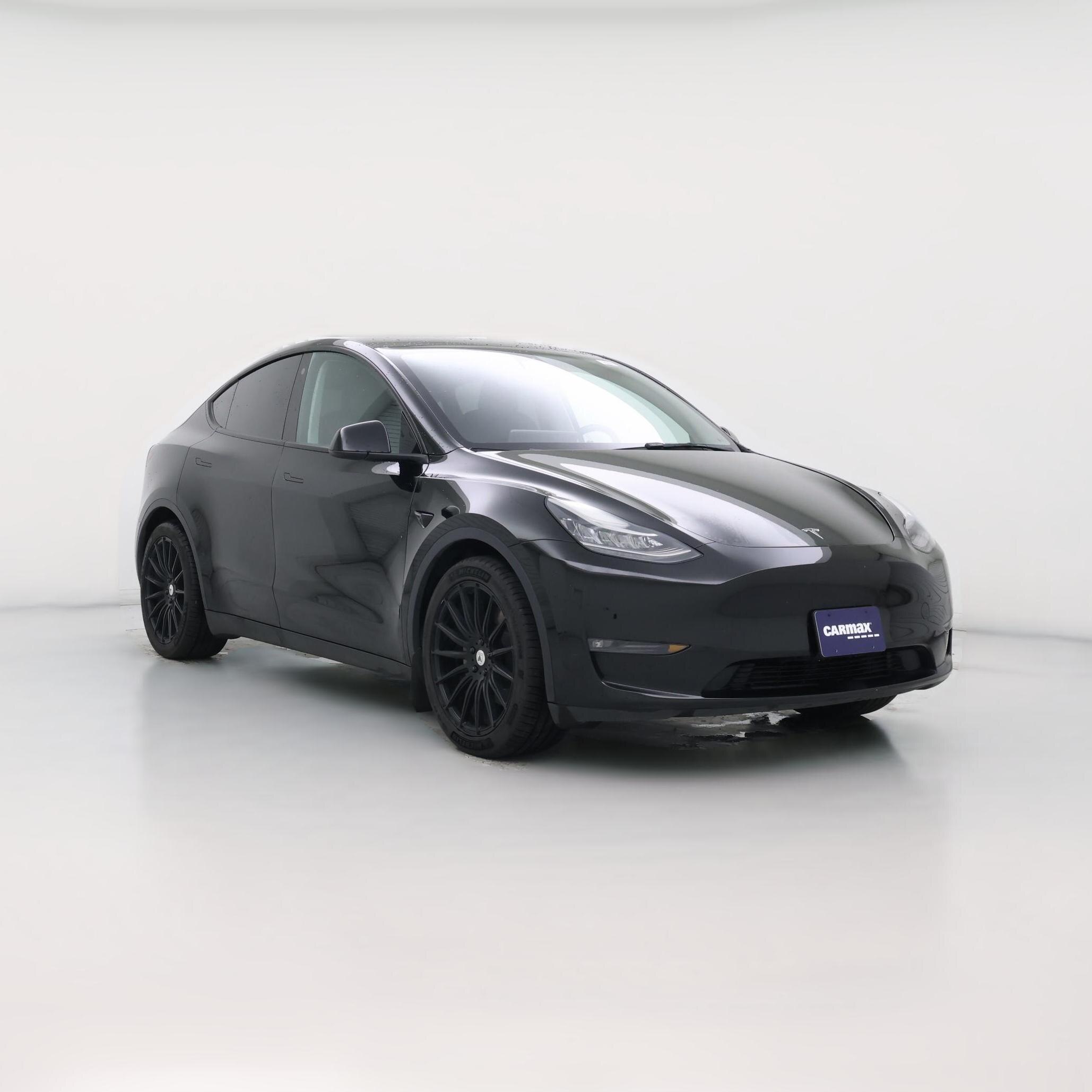 Thumbnail: 2023 Tesla Model Y - 1