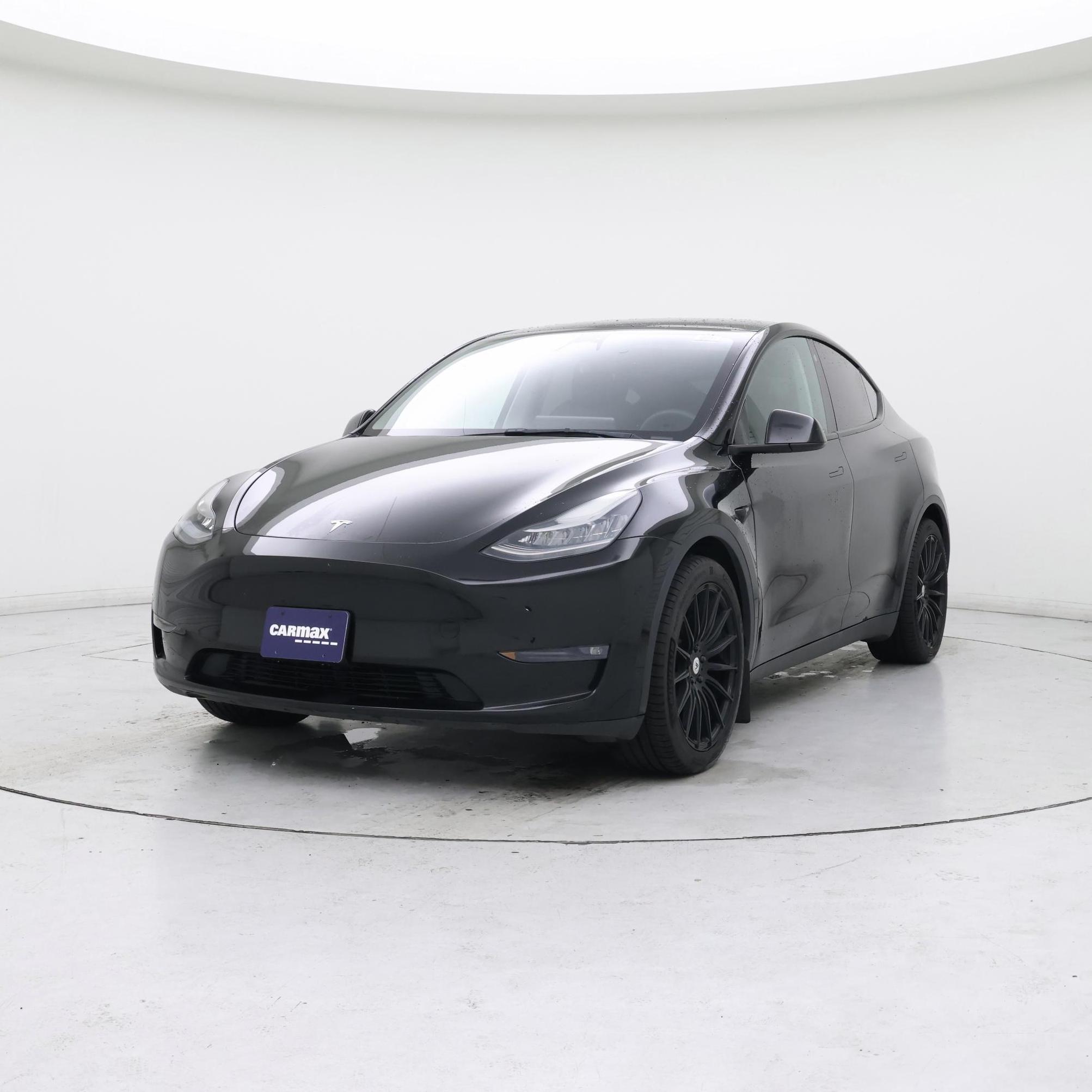 Thumbnail: 2023 Tesla Model Y - 4