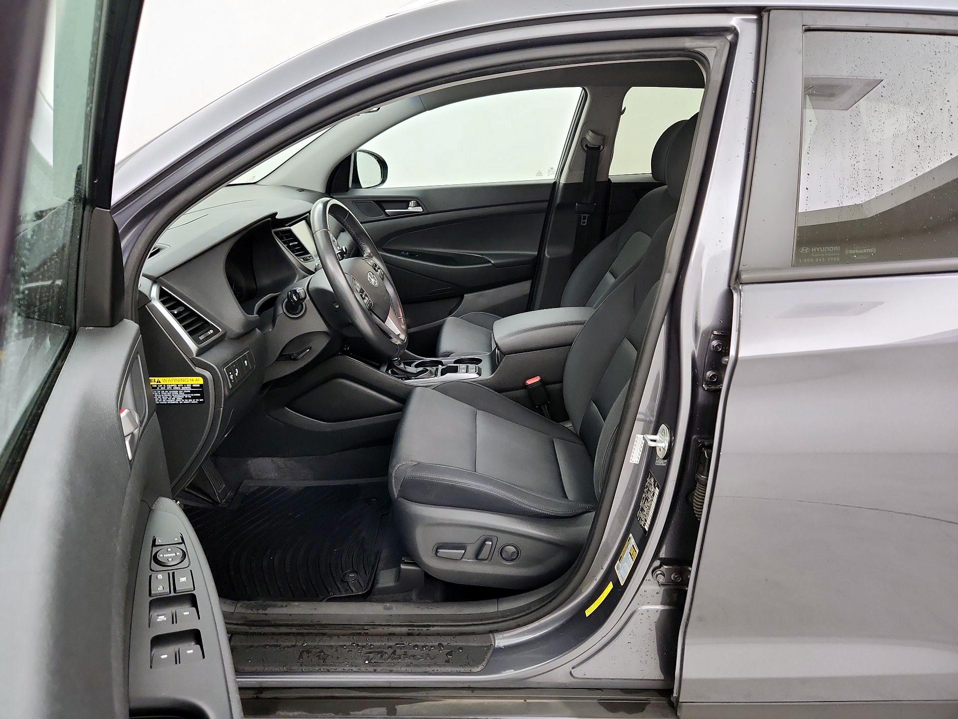 Thumbnail: 2018 Hyundai Tucson - 11