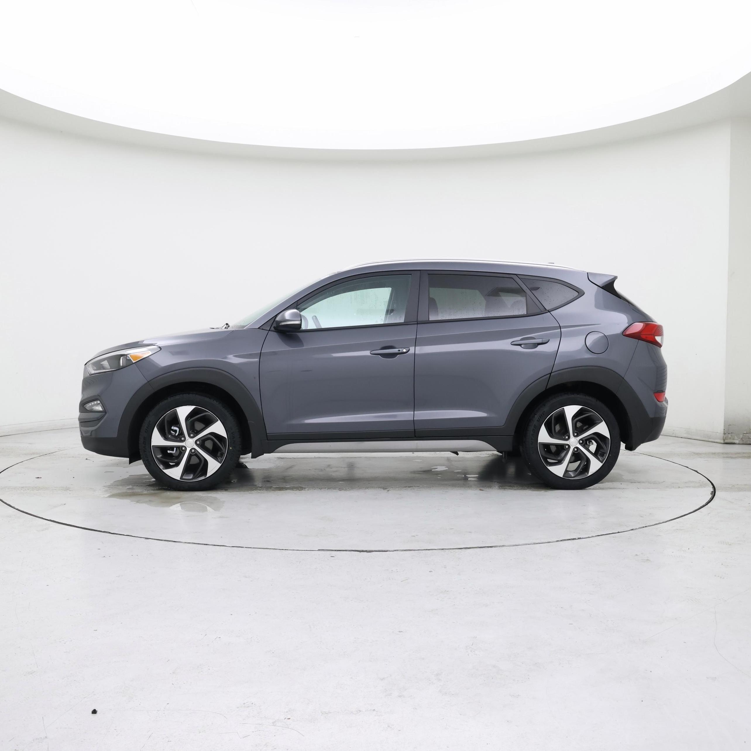 Thumbnail: 2018 Hyundai Tucson - 3