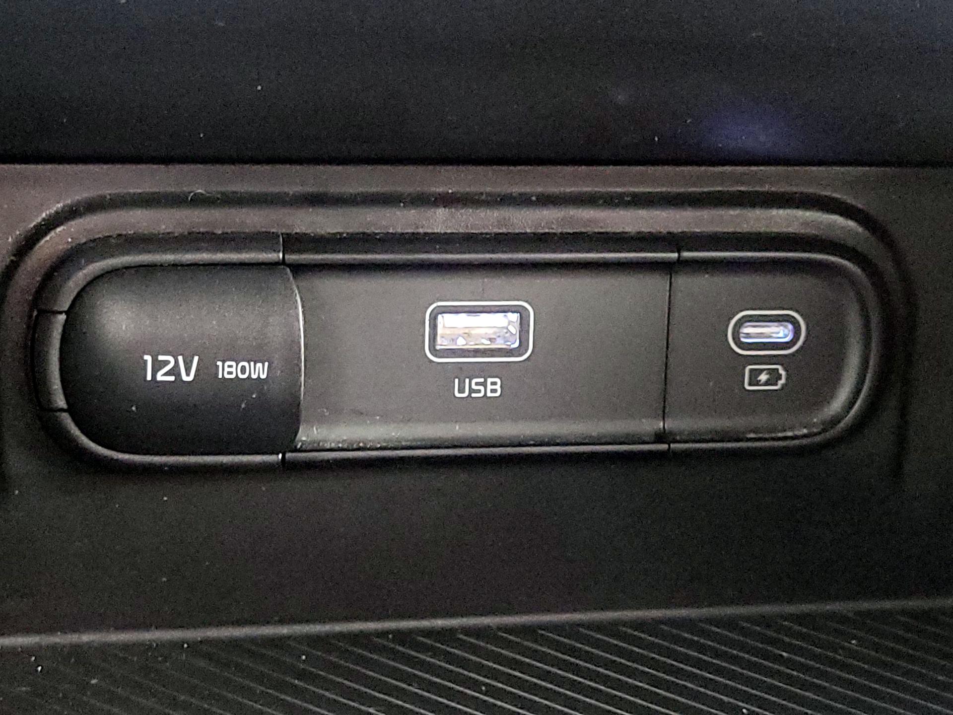 Thumbnail: 2024 Kia Sportage - 18