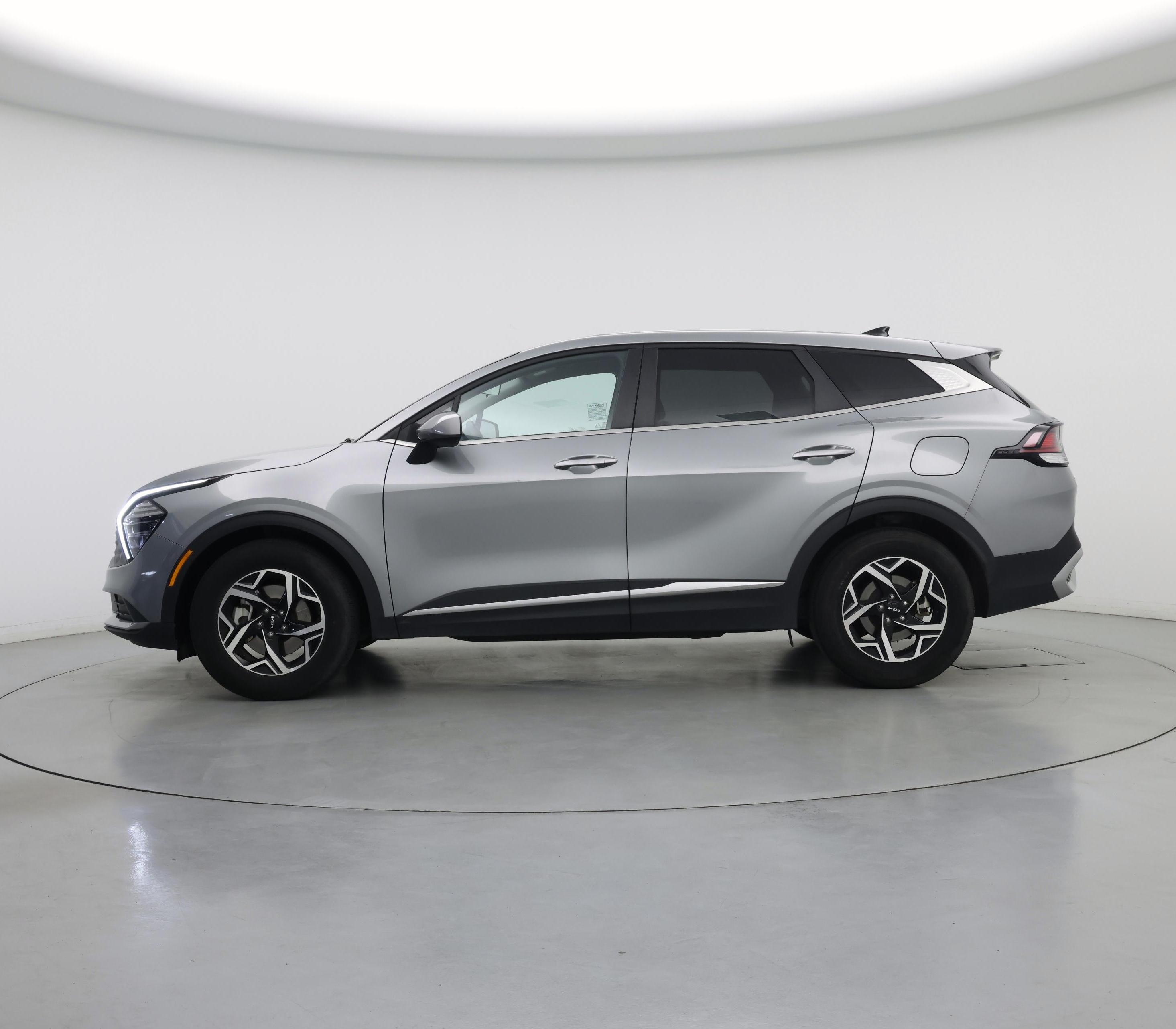 Thumbnail: 2024 Kia Sportage - 3