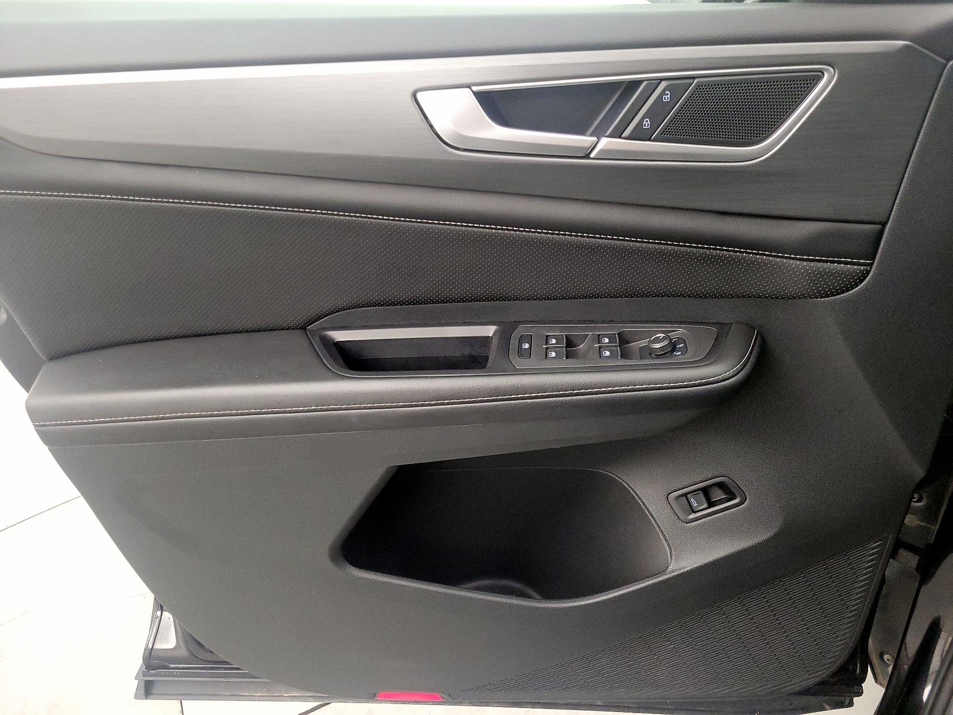 Thumbnail: 2024 Volkswagen Atlas - 12