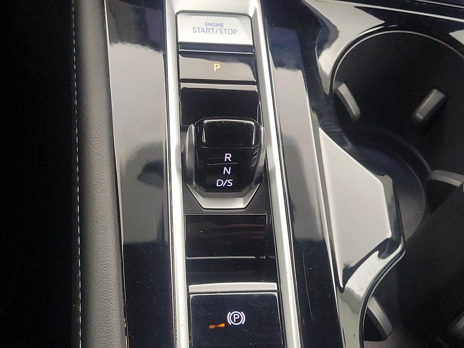 Thumbnail: 2024 Volkswagen Atlas - 18