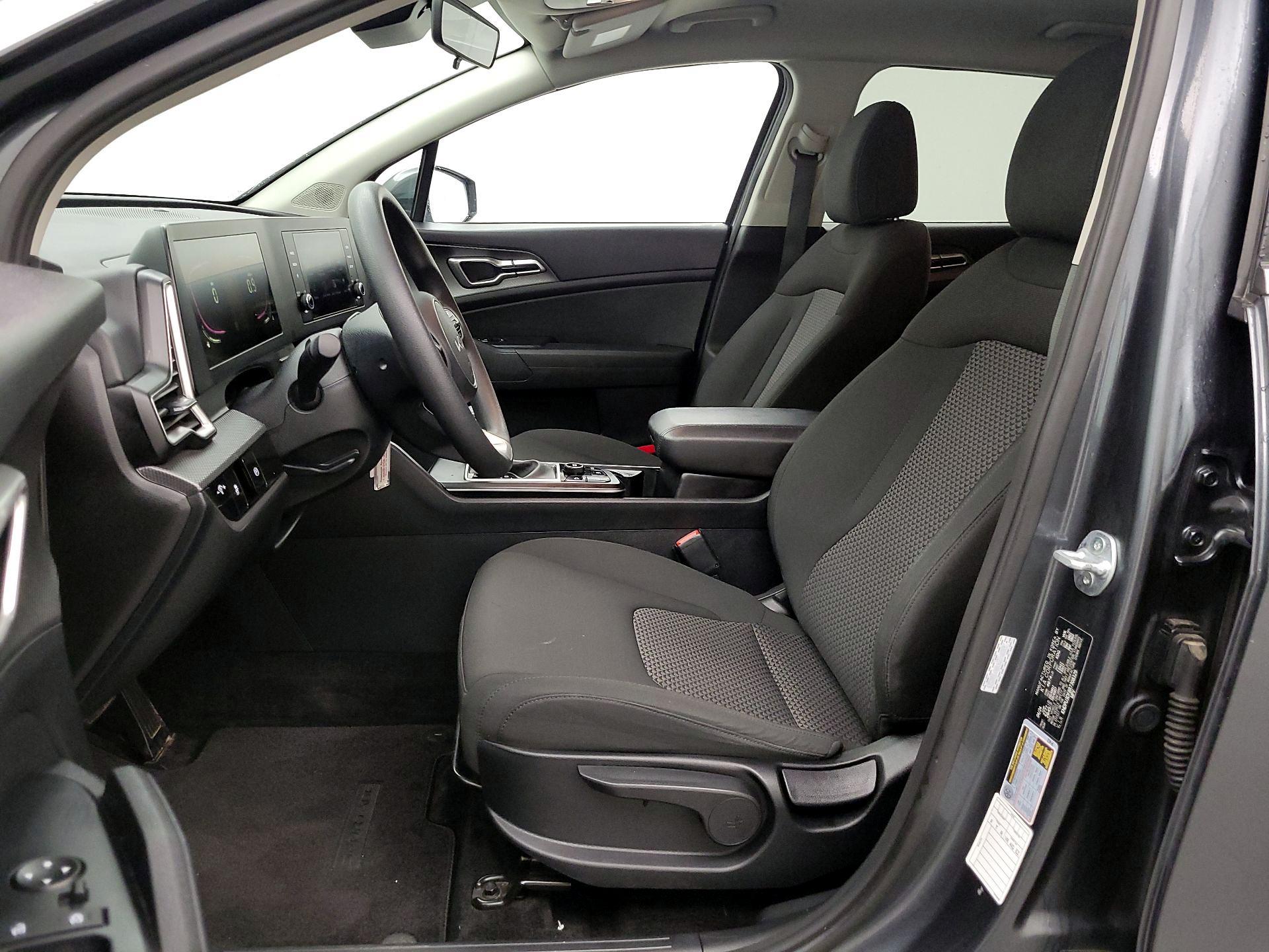 Thumbnail: 2024 Kia Sportage - 11