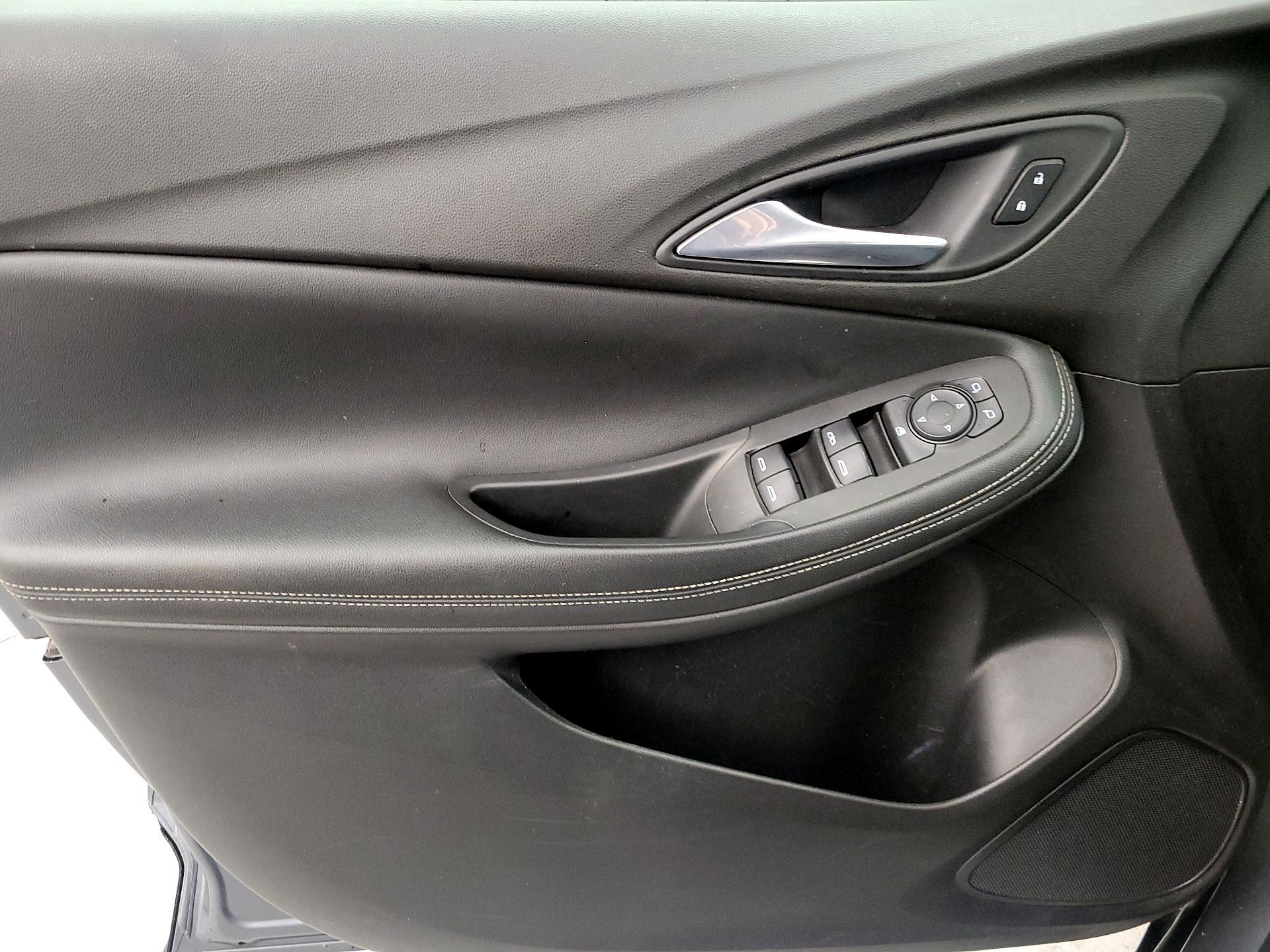 Thumbnail: 2021 Buick Encore GX - 12