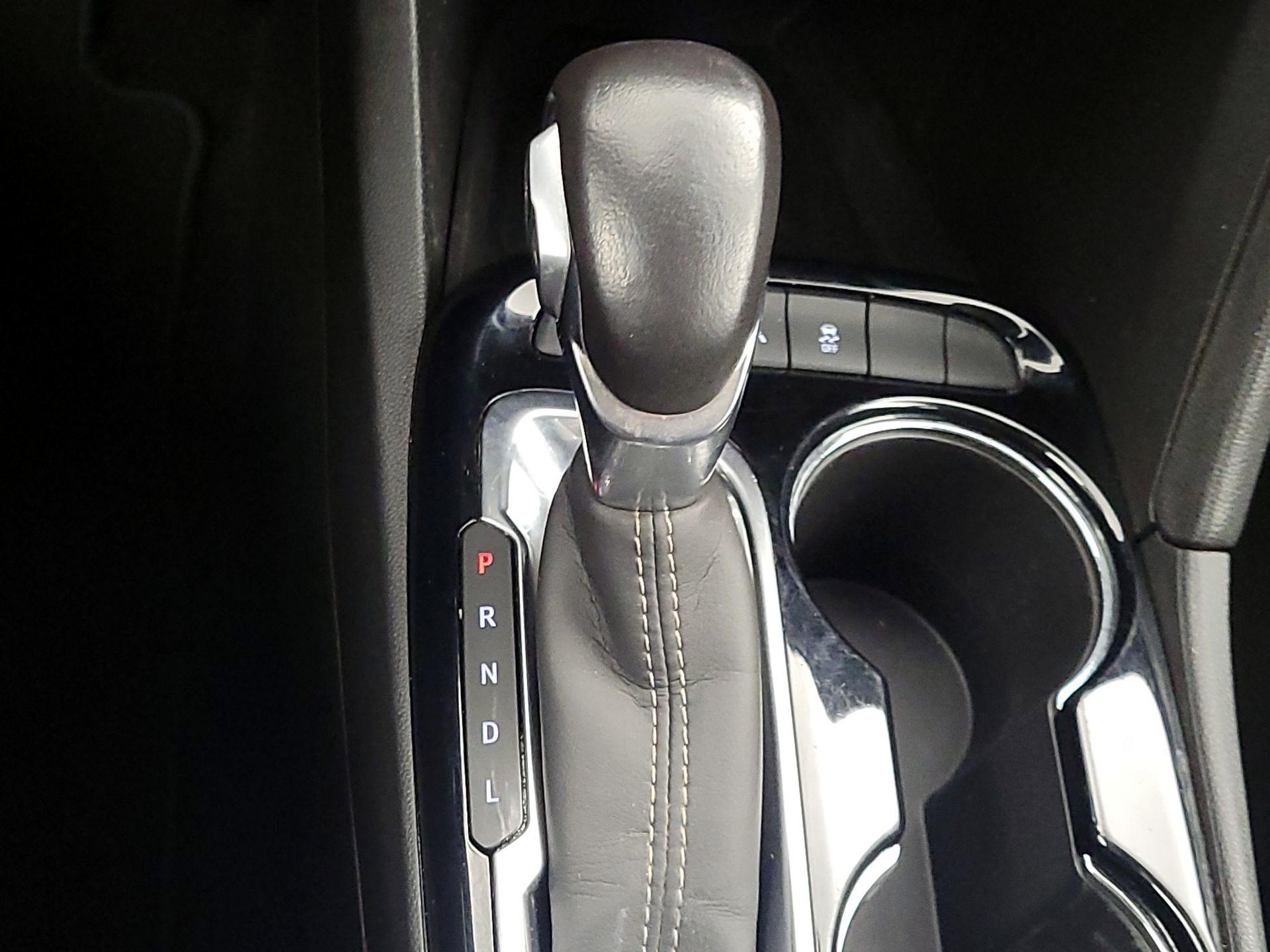 Thumbnail: 2021 Buick Encore GX - 18