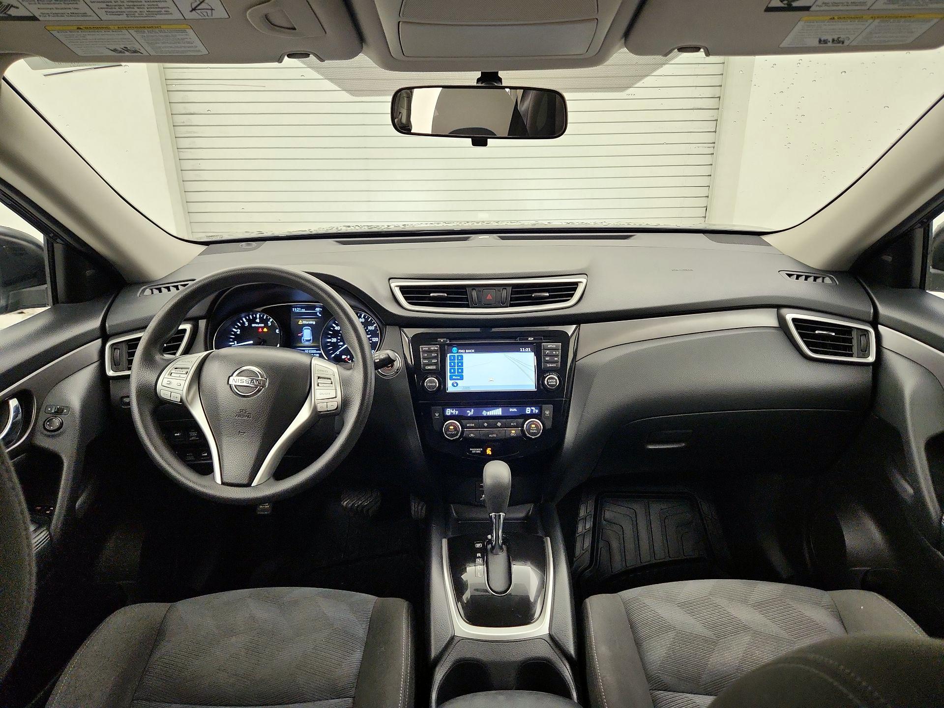 Thumbnail: 2016 Nissan Rogue - 9