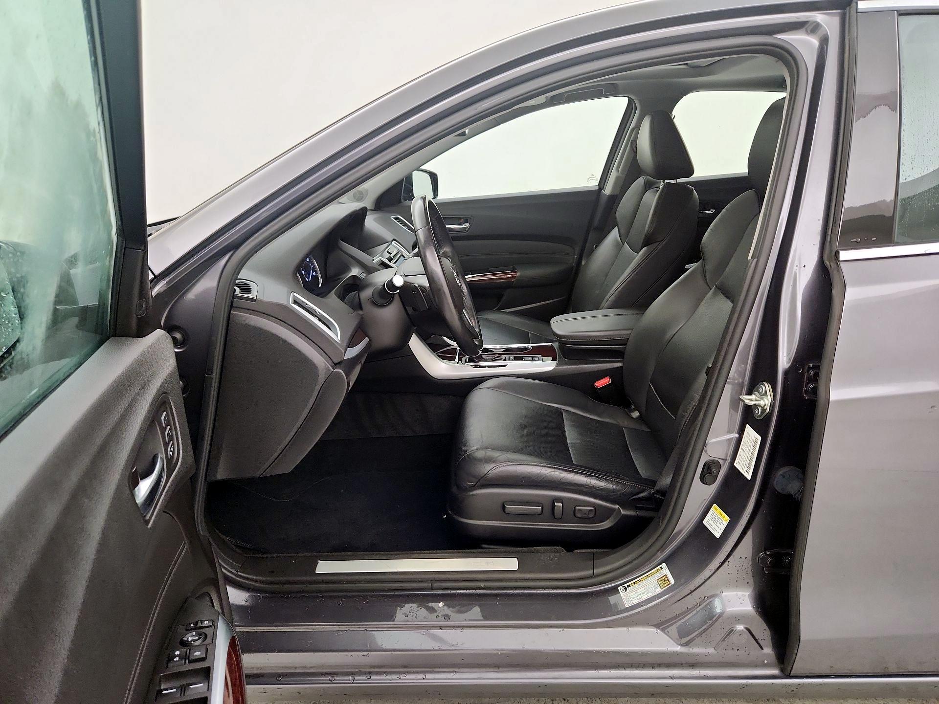 Thumbnail: 2017 Acura TLX - 11