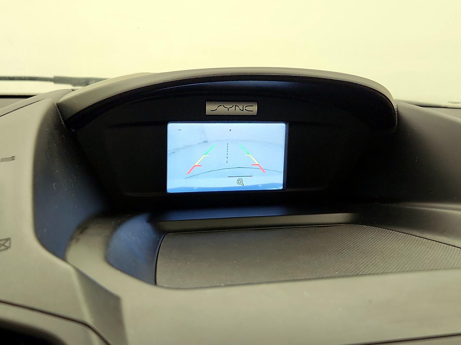 Thumbnail: 2015 Ford Escape - 14