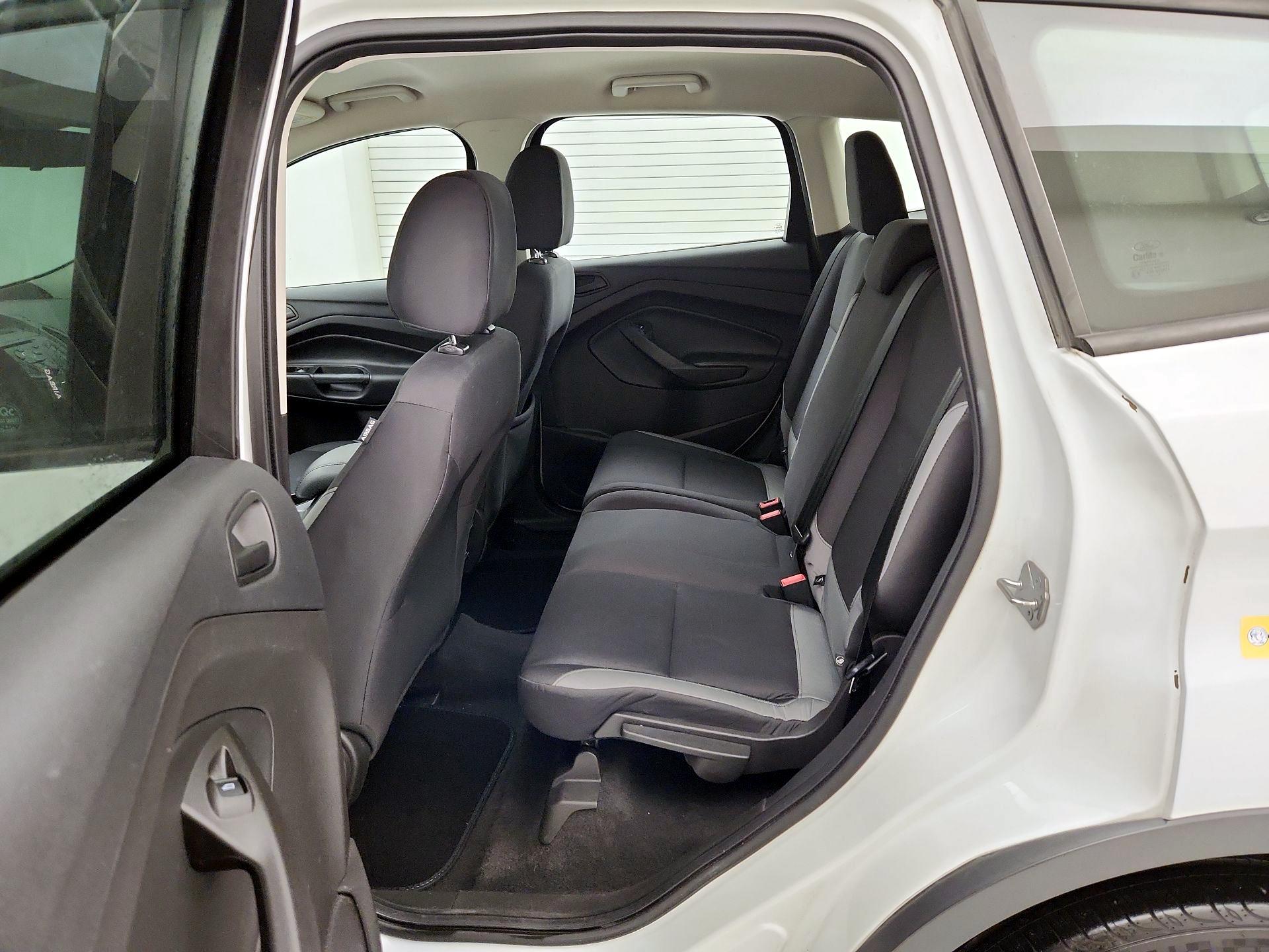 Thumbnail: 2015 Ford Escape - 19