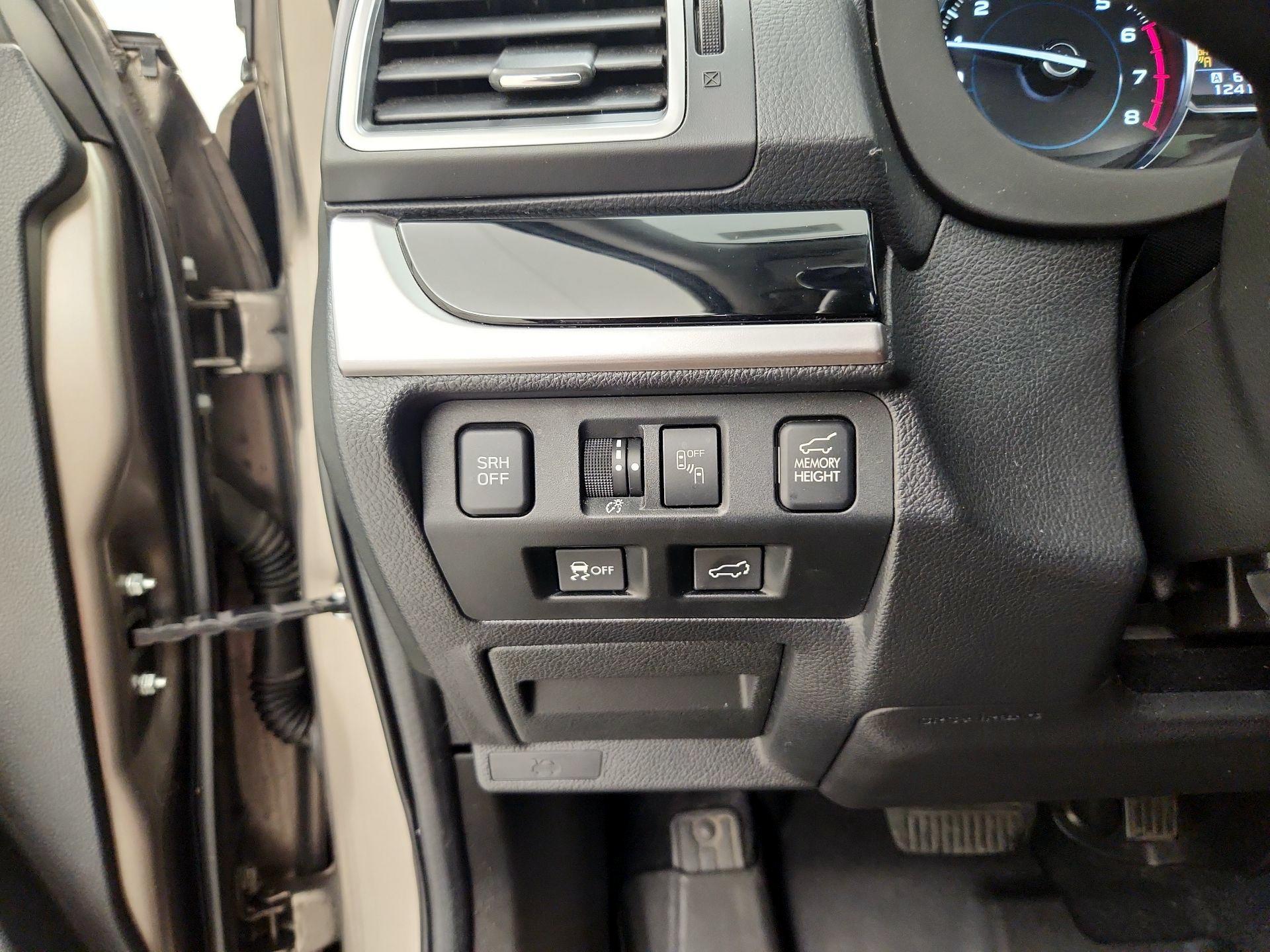 Thumbnail: 2017 Subaru Forester - 13