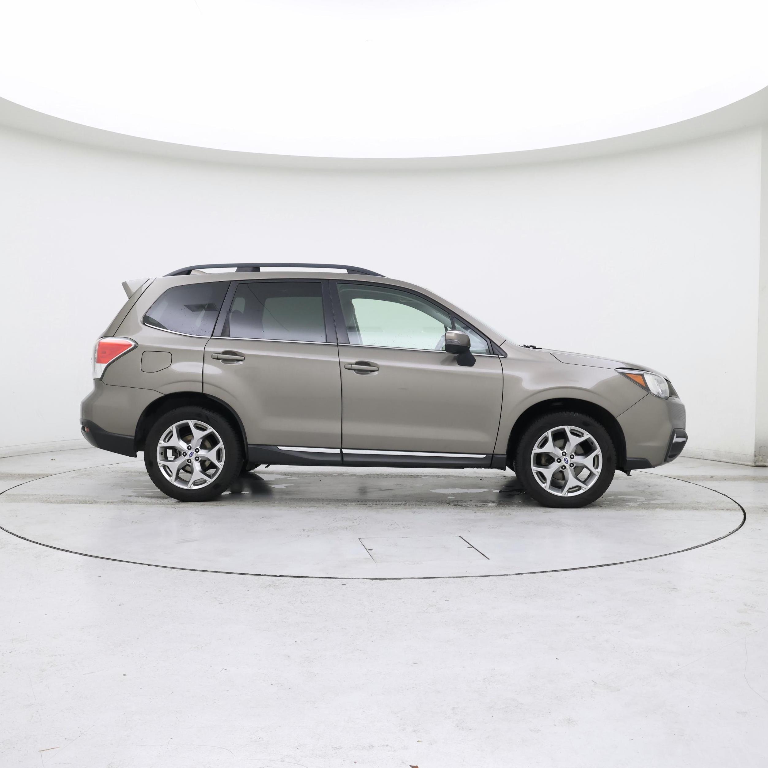 Thumbnail: 2017 Subaru Forester - 7